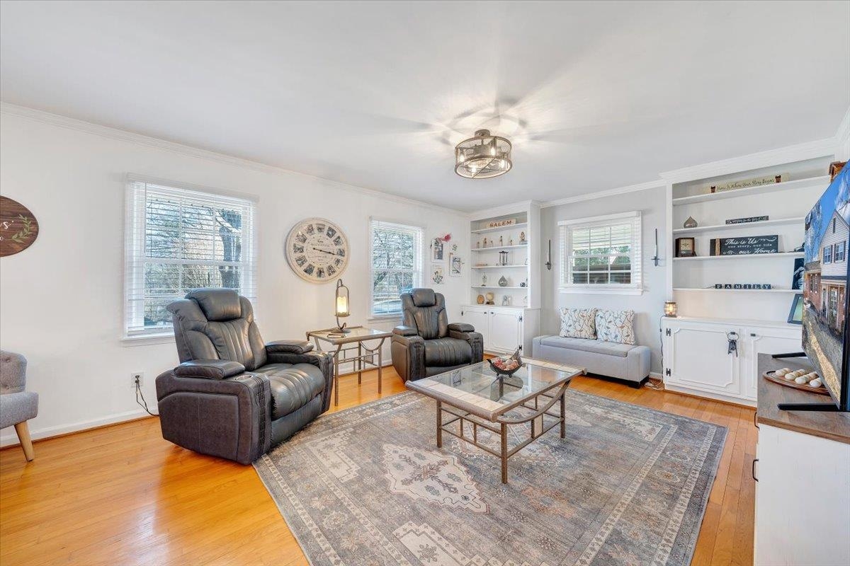 2831 Westclub Drive Salem VA 24153
