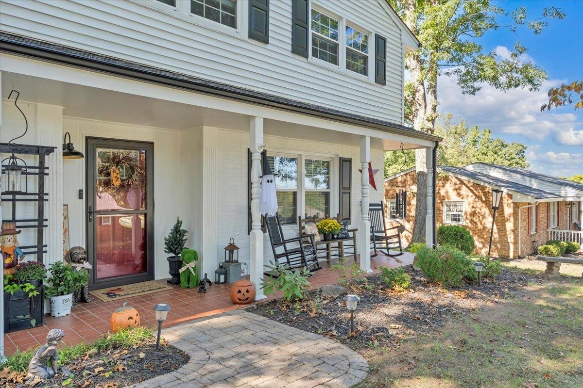 2831 Westclub Drive Salem VA 24153