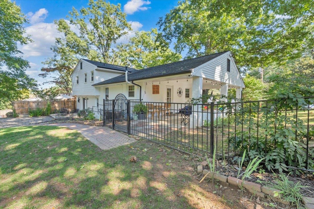 2831 Westclub Drive Salem VA 24153