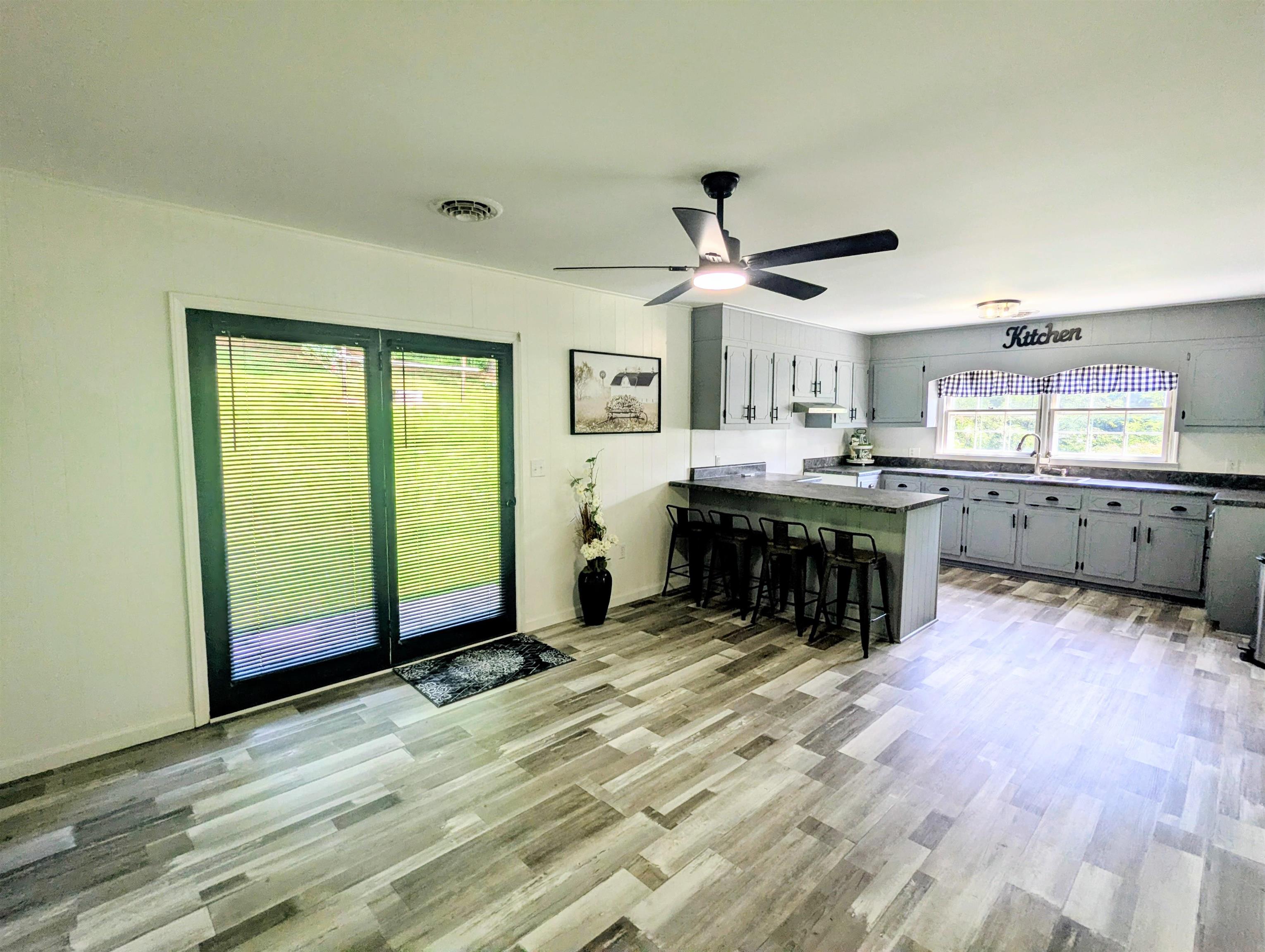 633 Parkway Lane S Floyd VA 24091