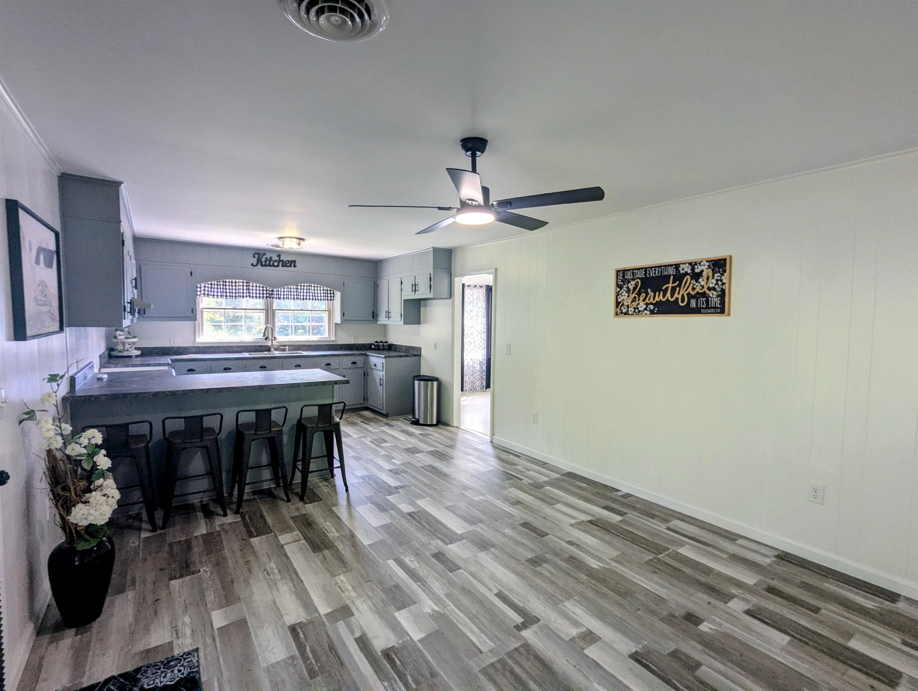 633 Parkway Lane S Floyd VA 24091