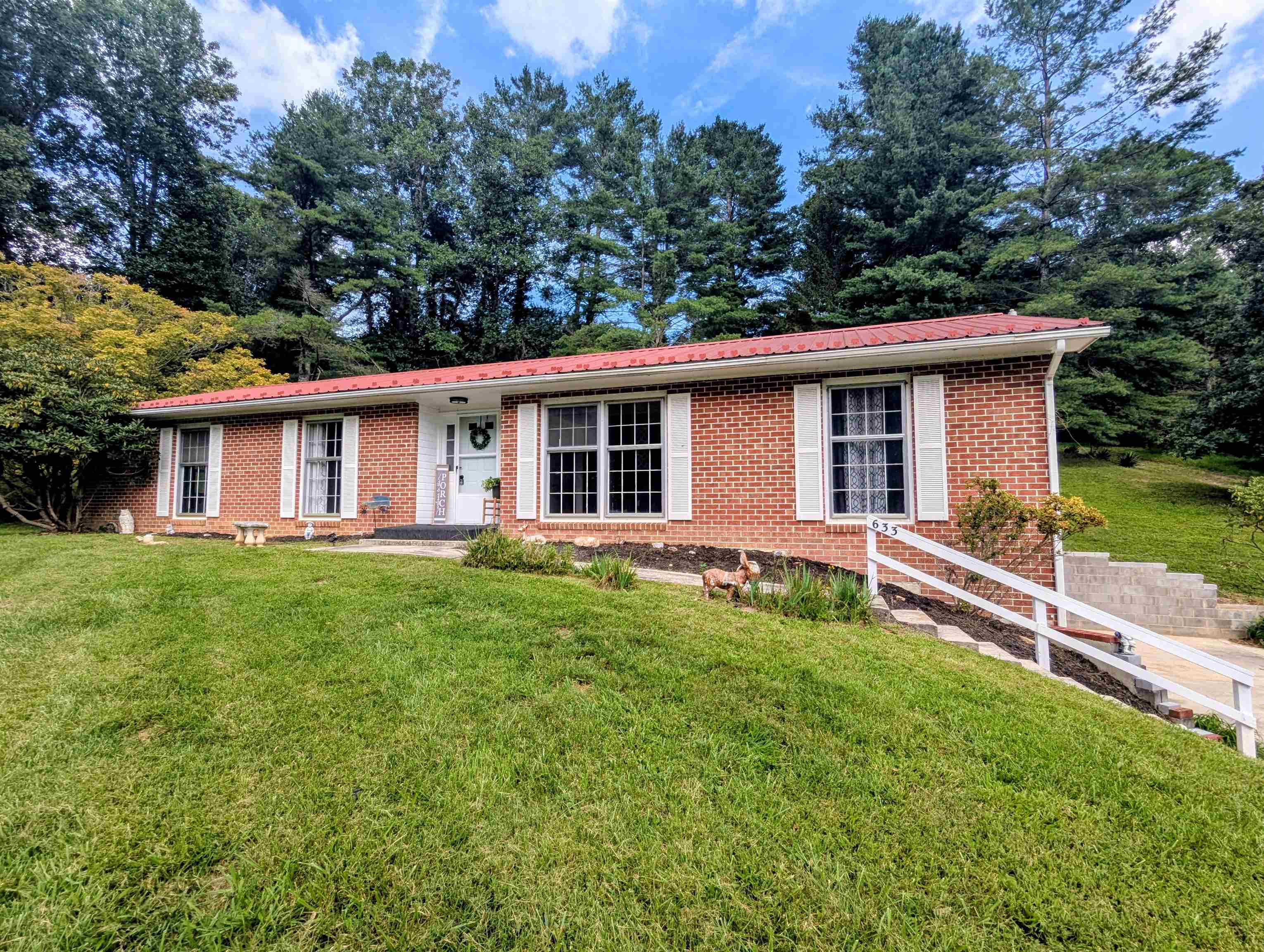 633 Parkway Lane S Floyd VA 24091