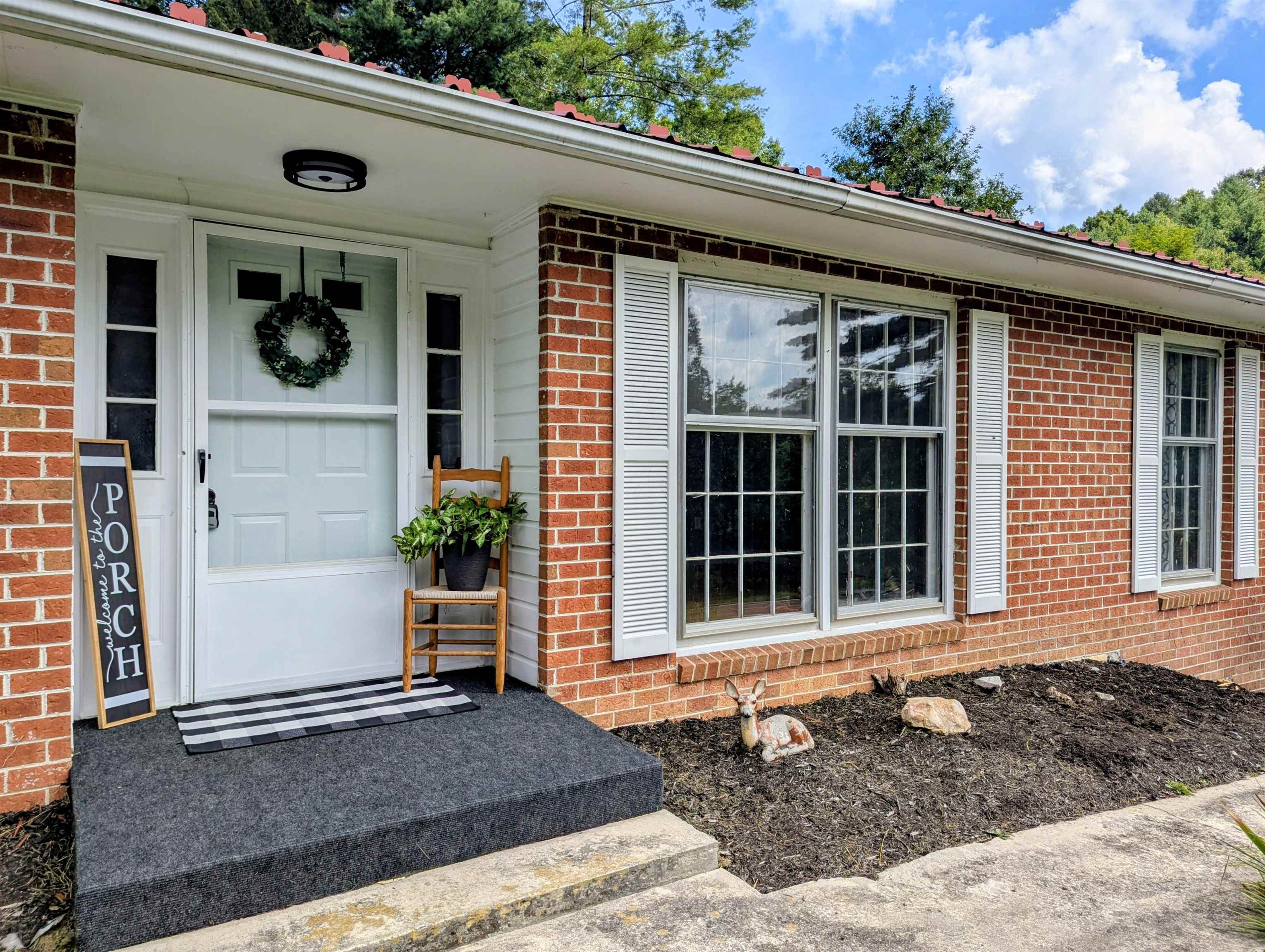 633 Parkway Lane S Floyd VA 24091