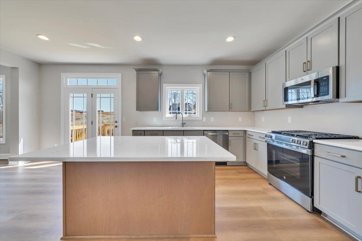 1960 Kyles Way Blacksburg VA 24060