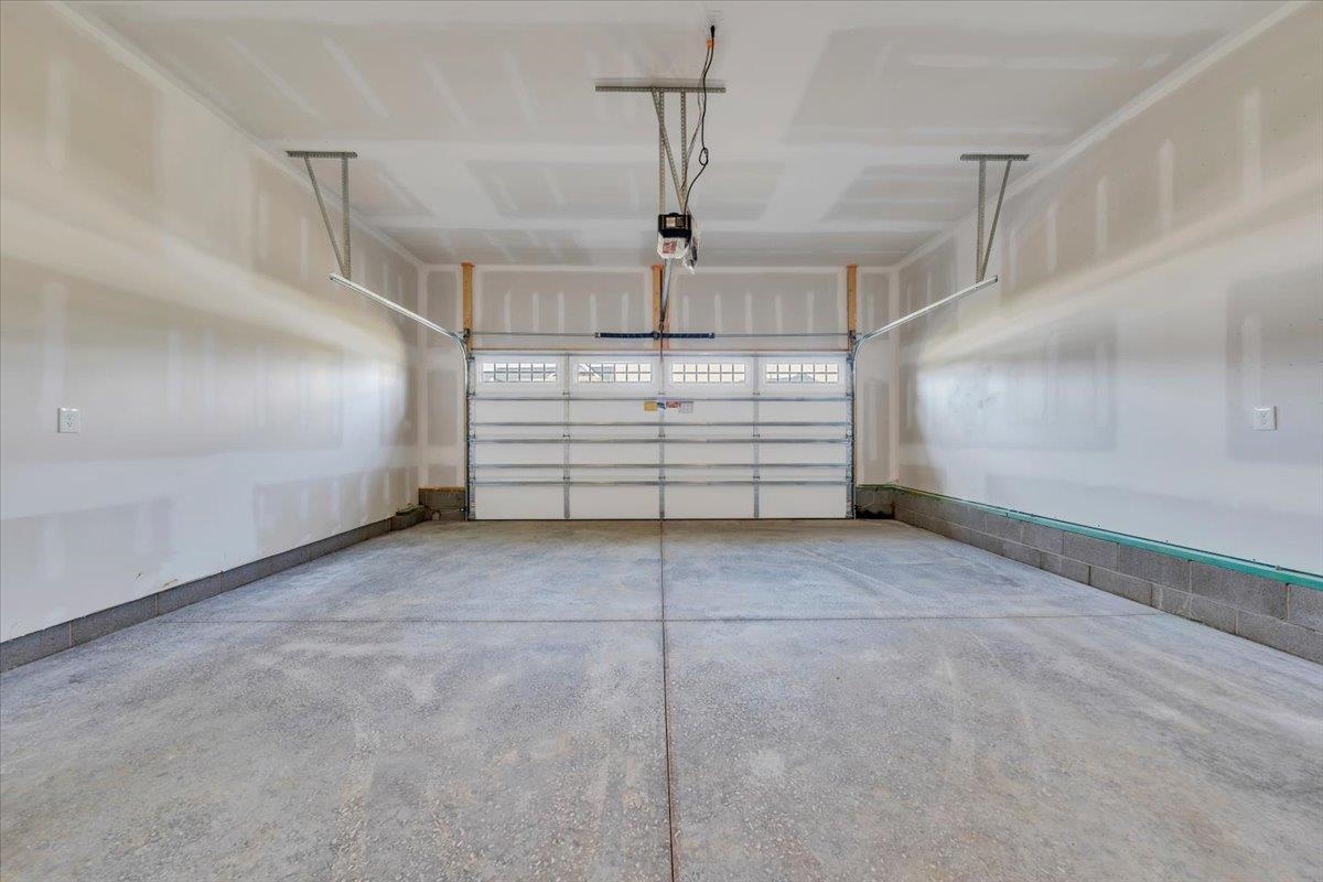 1960 Kyles Way Blacksburg VA 24060