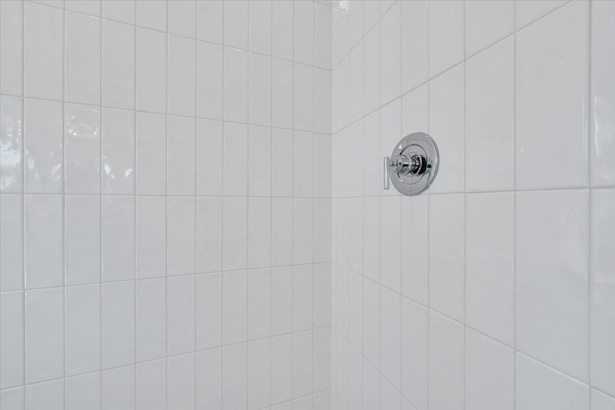 1960 Kyles Way Blacksburg VA 24060