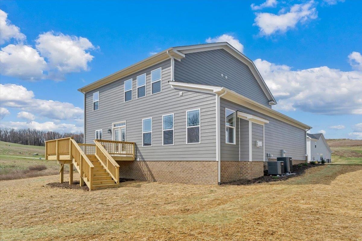 1960 Kyles Way Blacksburg VA 24060