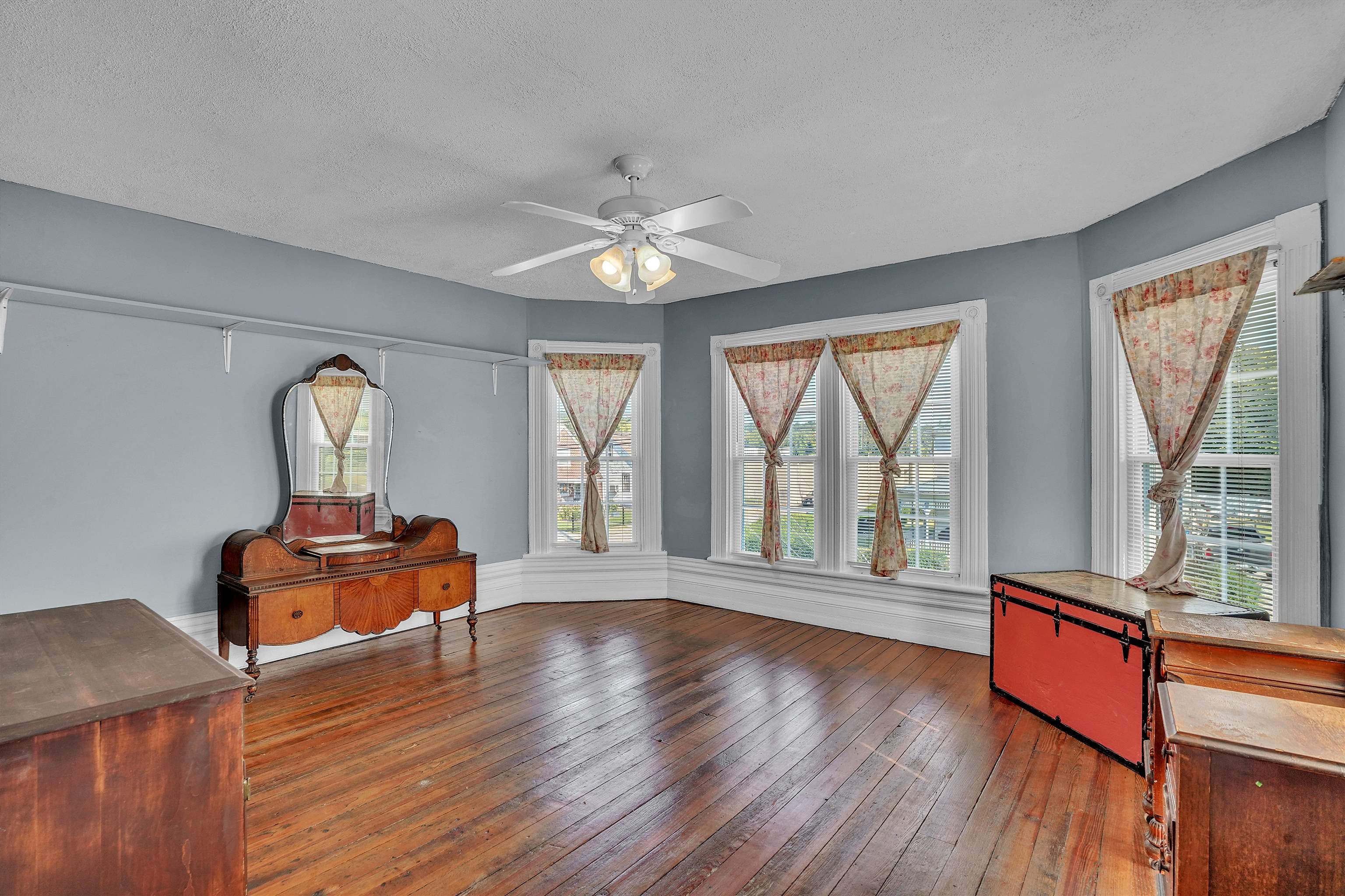 123 2nd Street SW Pulaski VA 24301