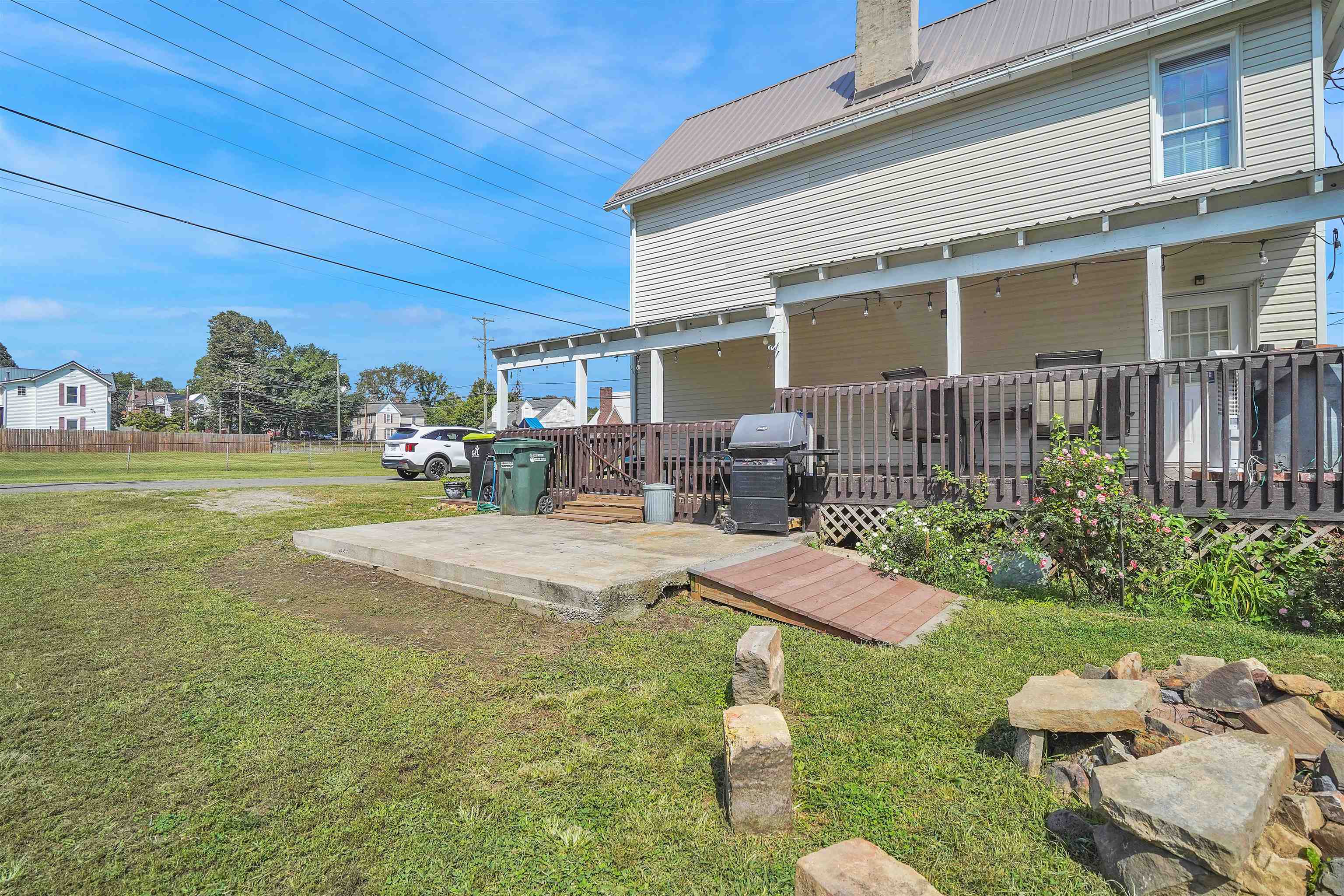 123 2nd Street SW Pulaski VA 24301
