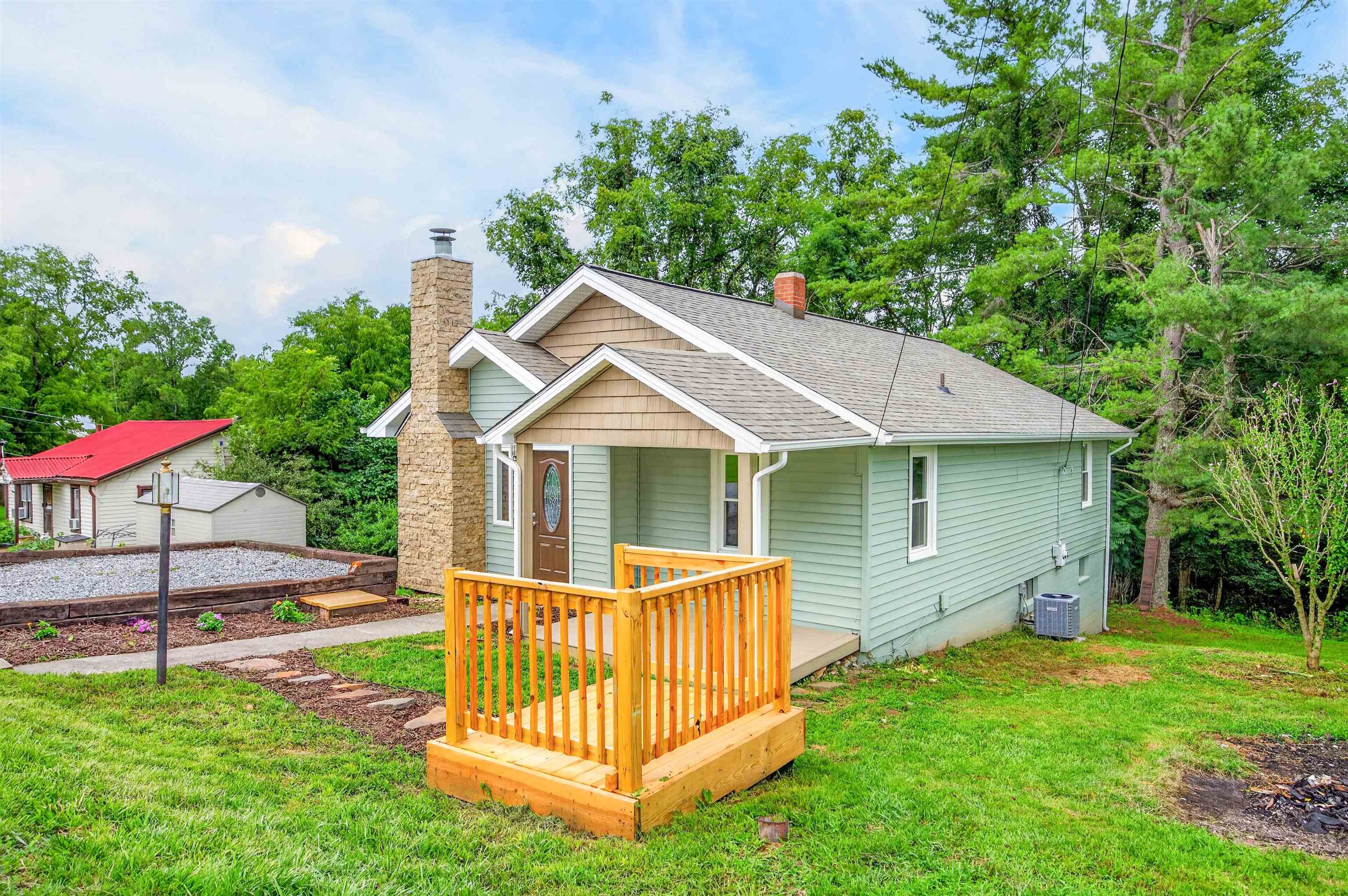 3721 Largen Hill Court Pulaski VA 24301