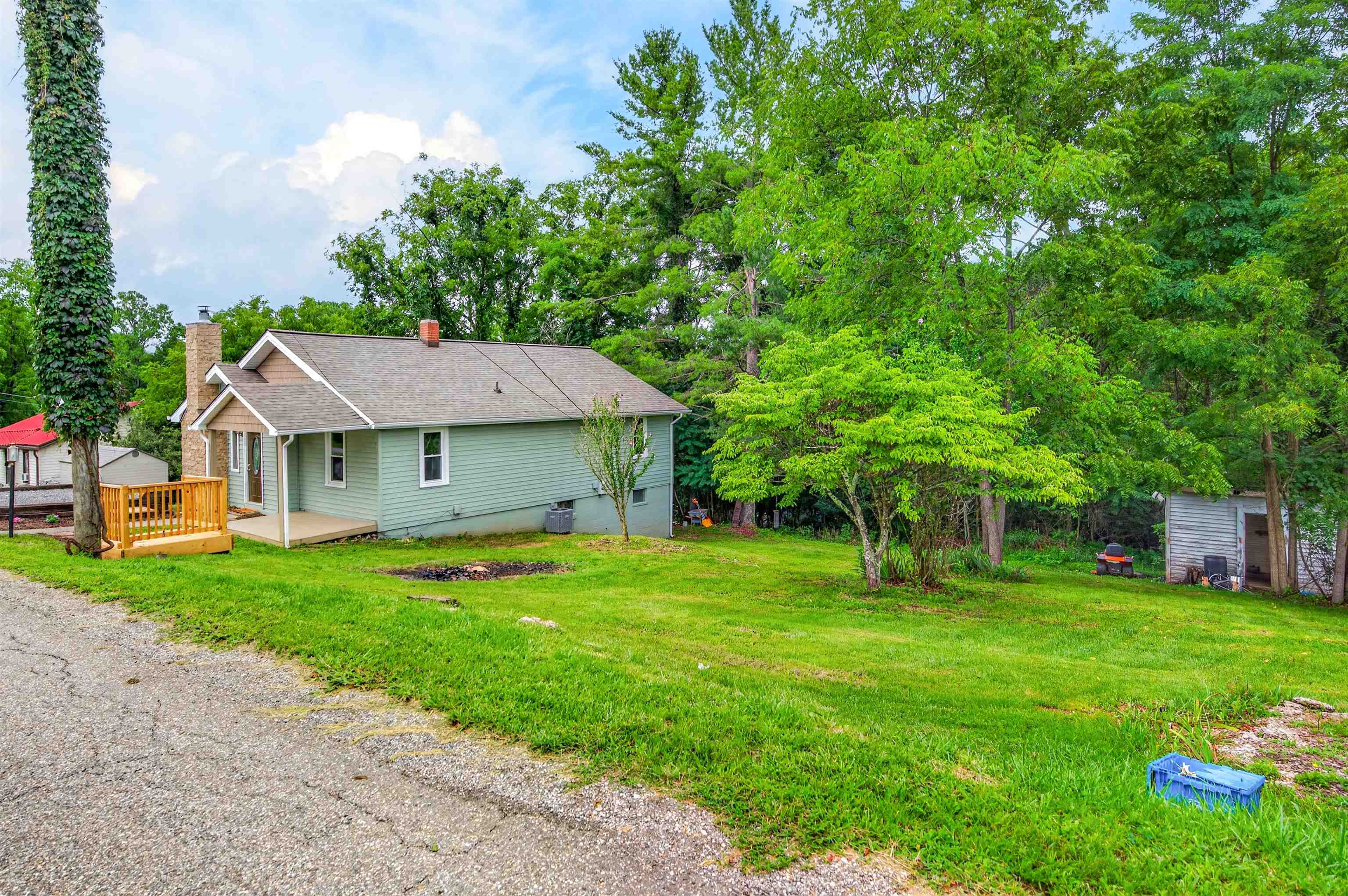 3721 Largen Hill Court Pulaski VA 24301