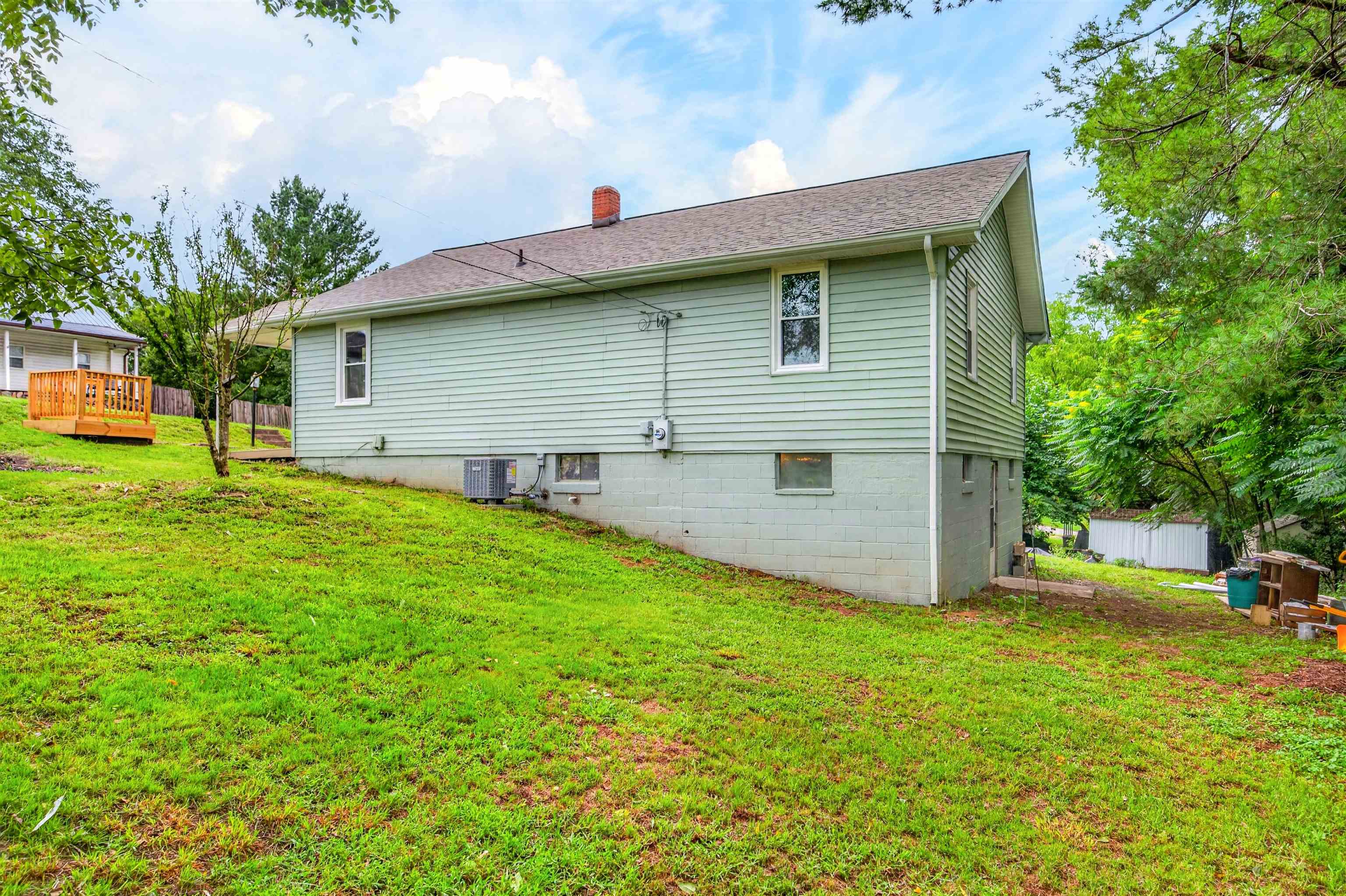 3721 Largen Hill Court Pulaski VA 24301
