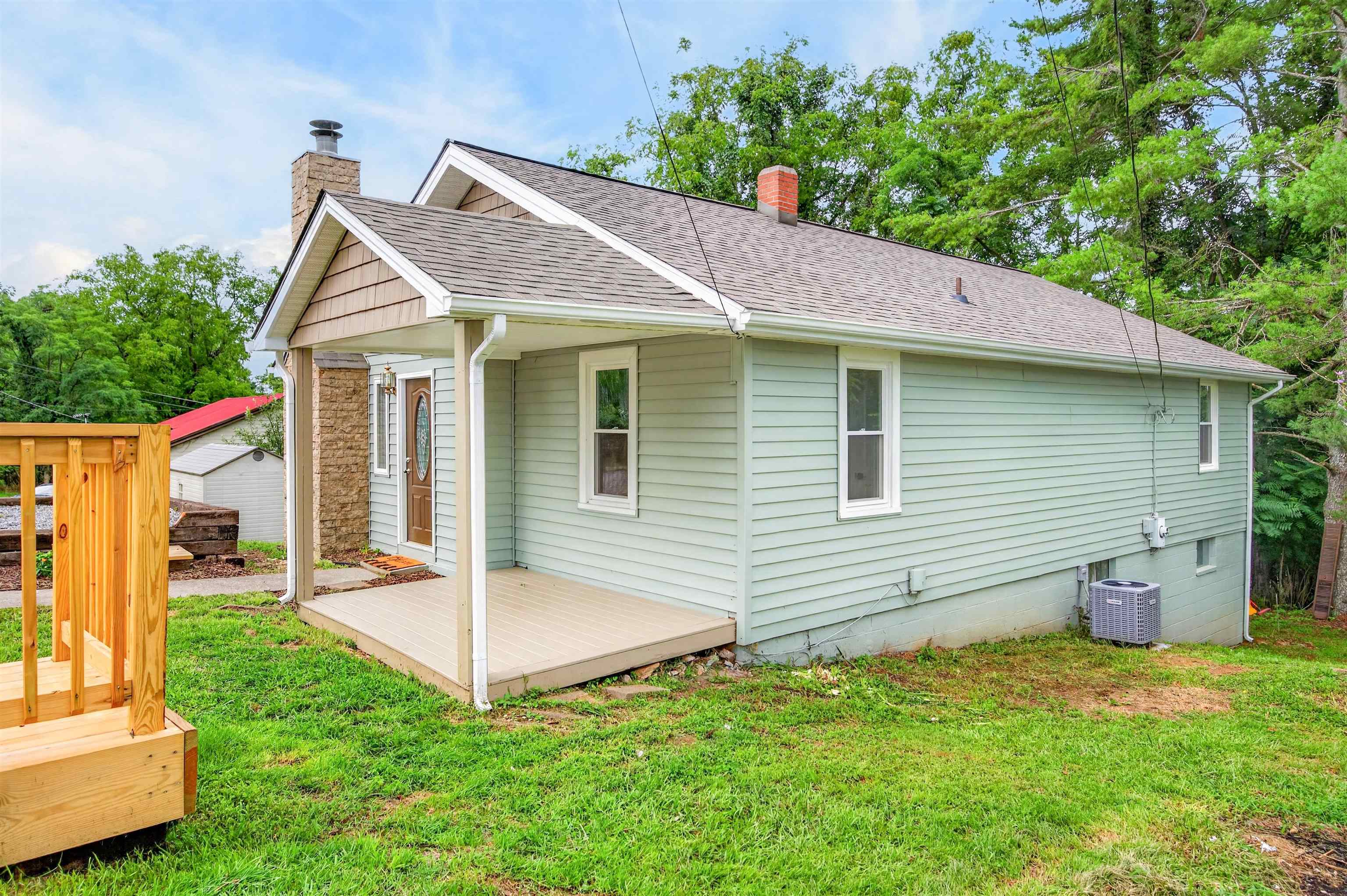 3721 Largen Hill Court Pulaski VA 24301