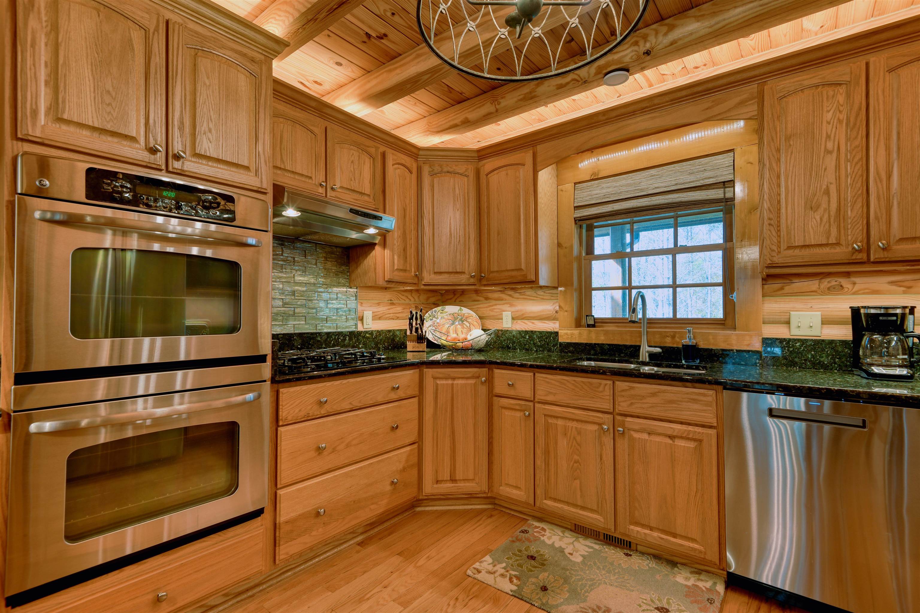 220 Annie Lane SW Floyd VA 24091