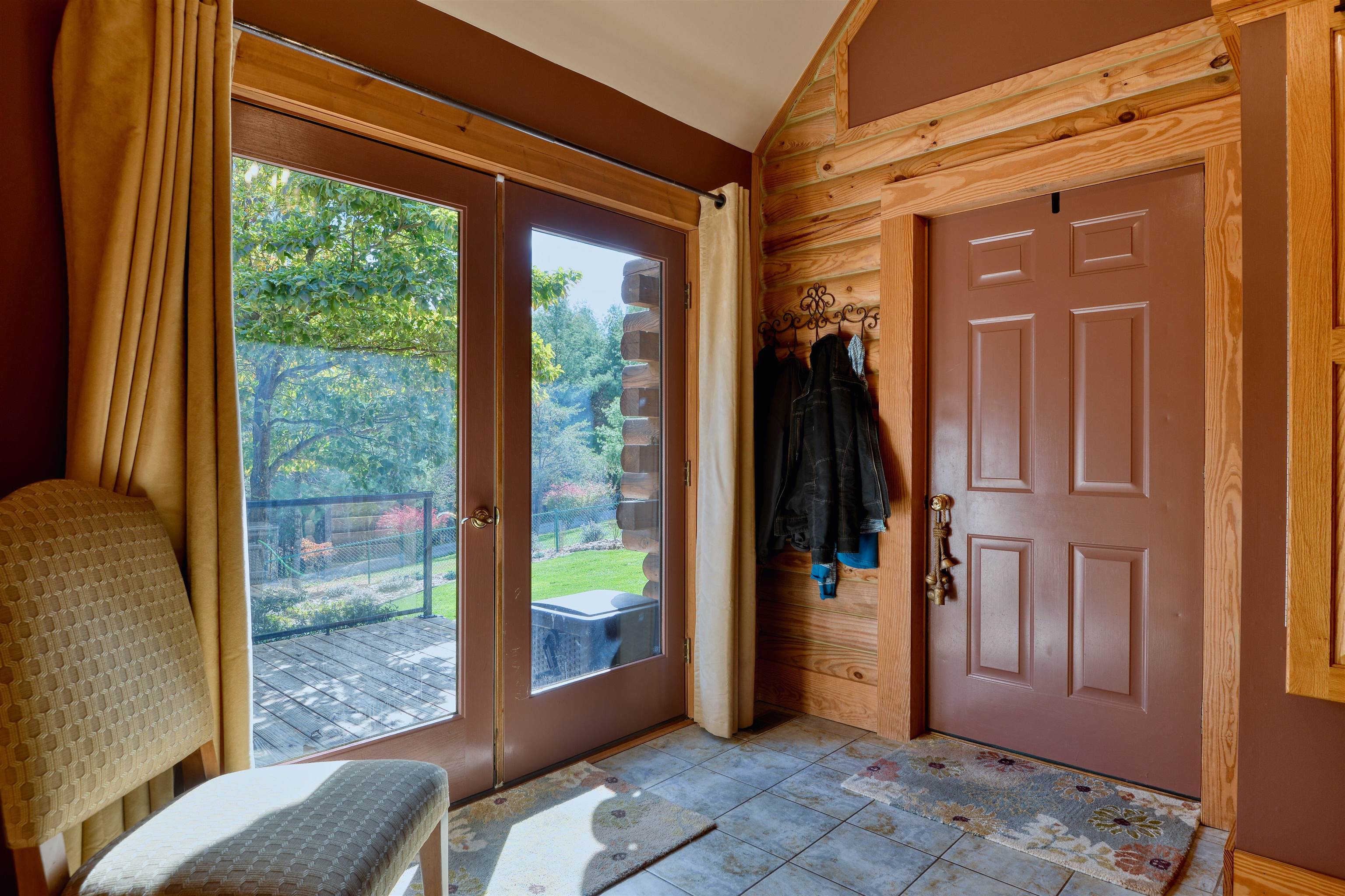 220 Annie Lane SW Floyd VA 24091