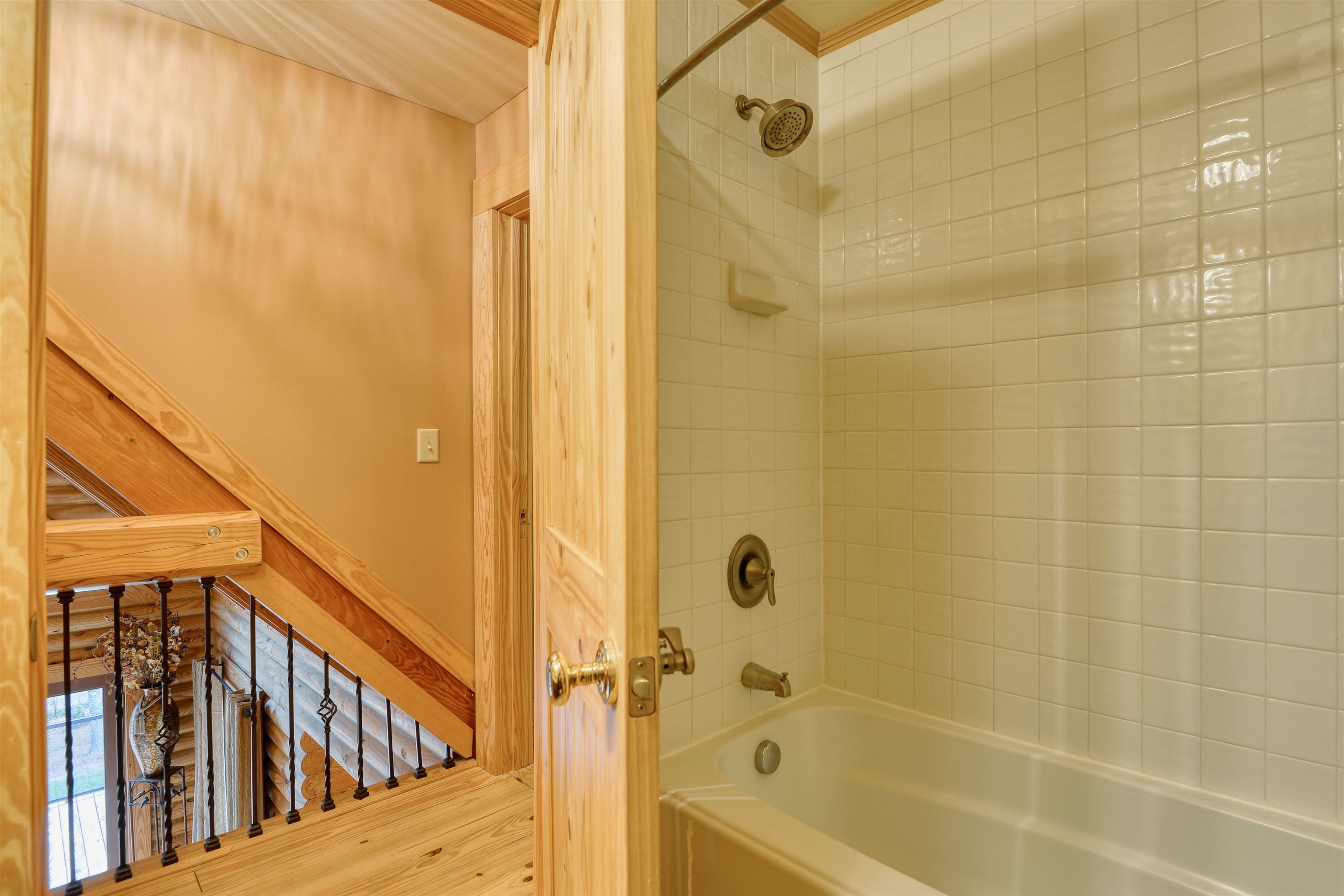 220 Annie Lane SW Floyd VA 24091