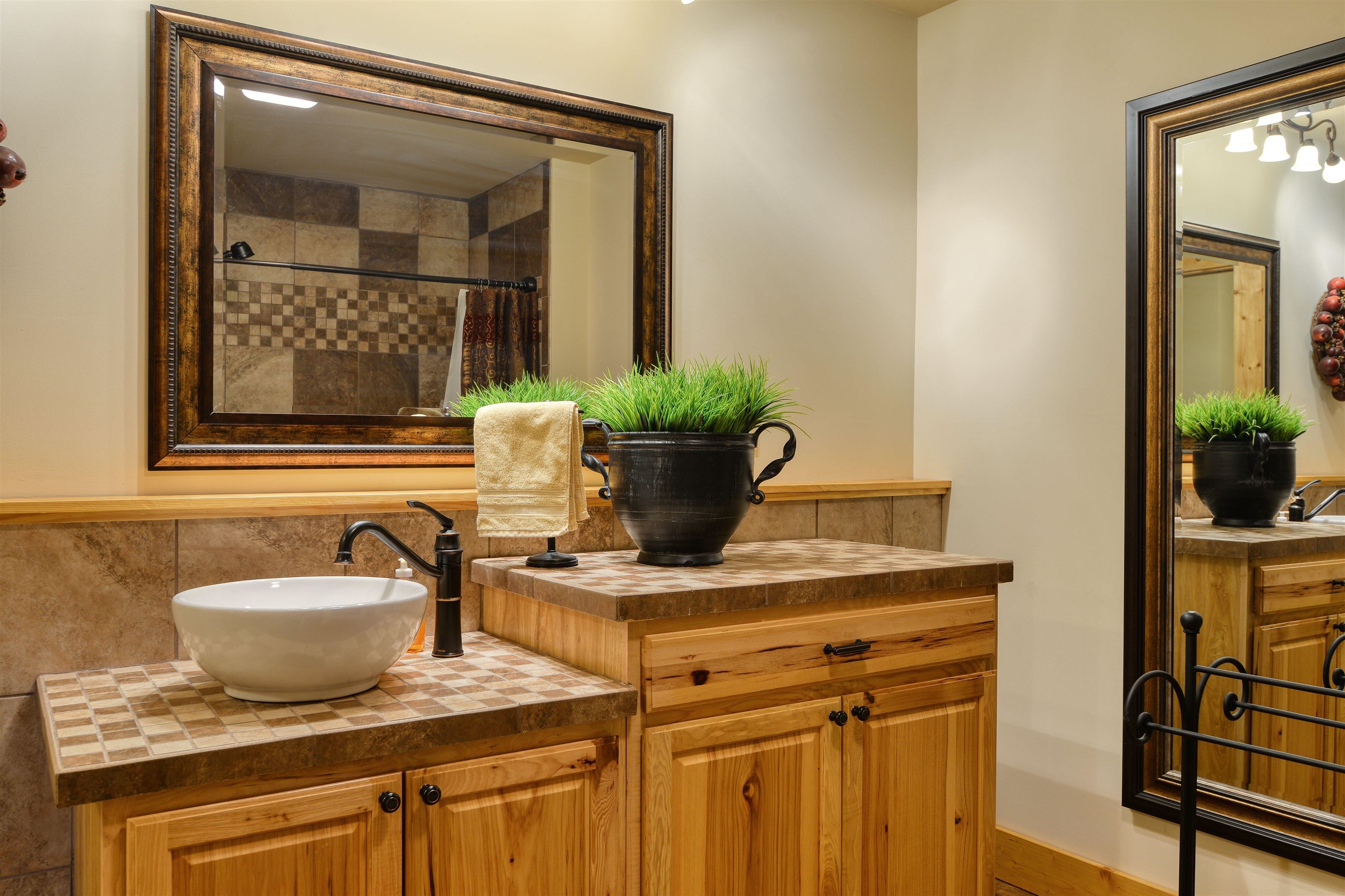 220 Annie Lane SW Floyd VA 24091