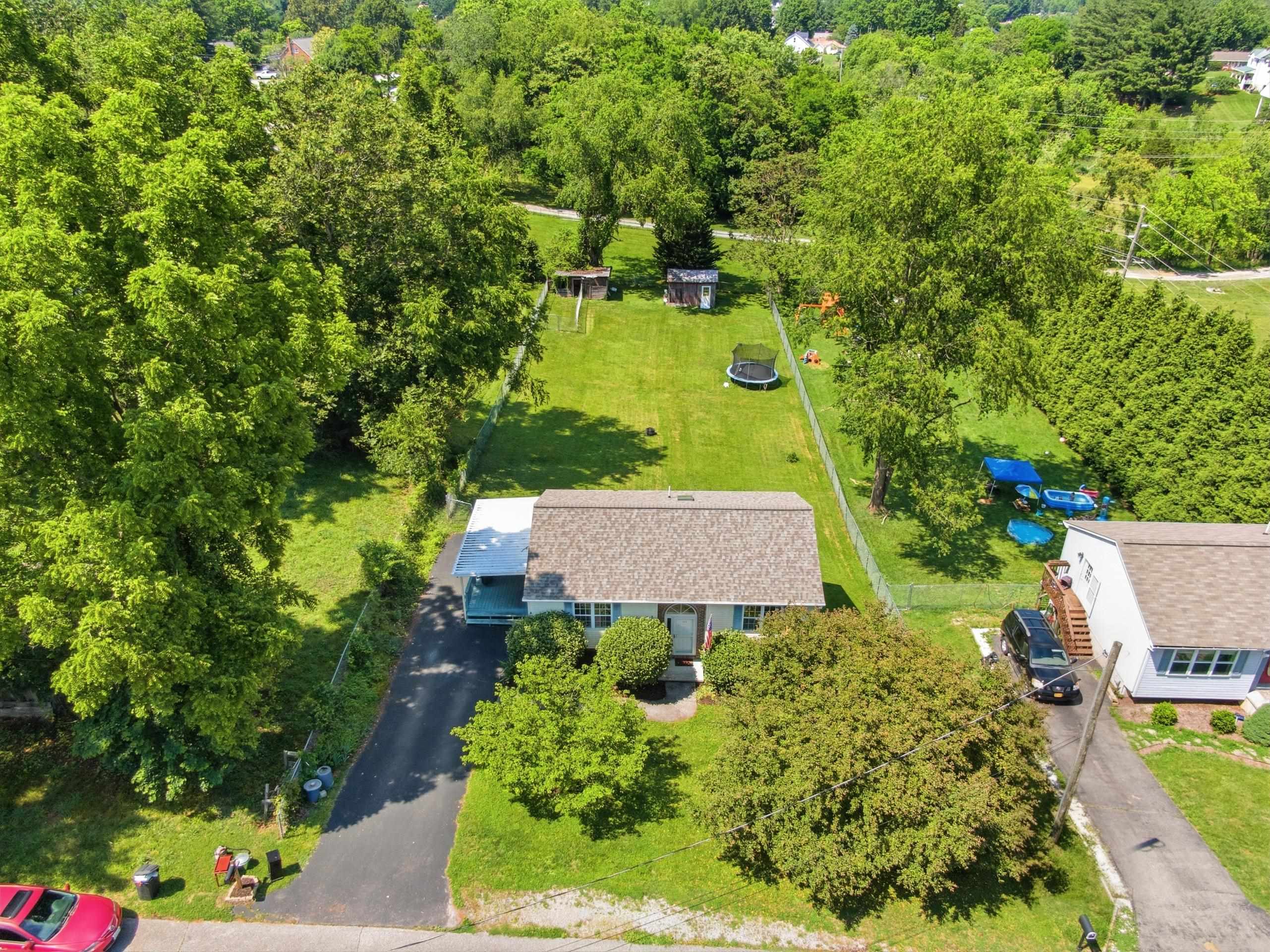 705 Ingles Street Radford VA 24141