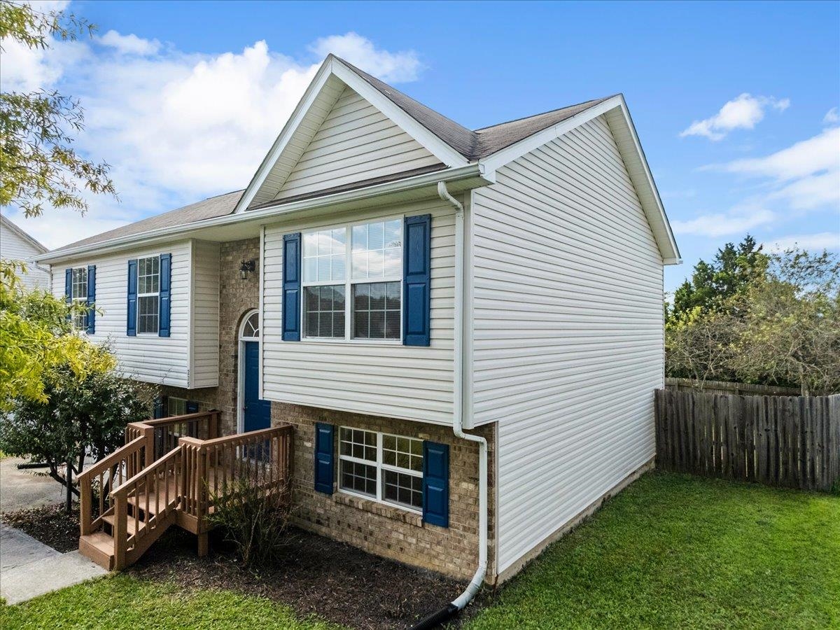 235 Sequoia Circle NW Christiansburg VA 24073