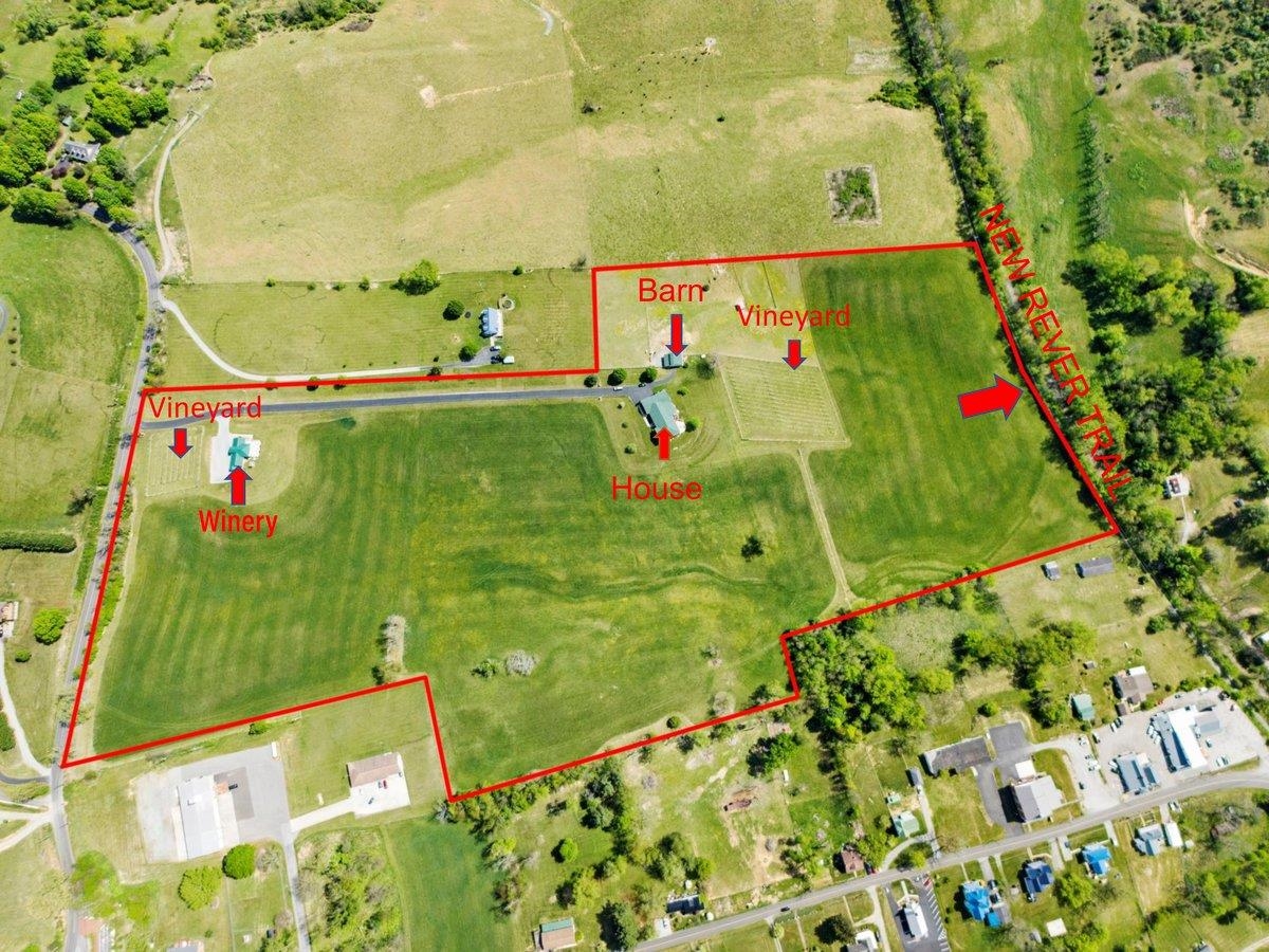 2664 Old Route 100 Road Draper VA 24324