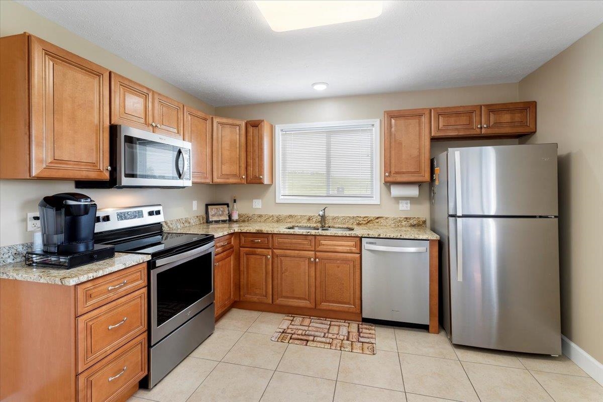 2664 Old Route 100 Road Draper VA 24324