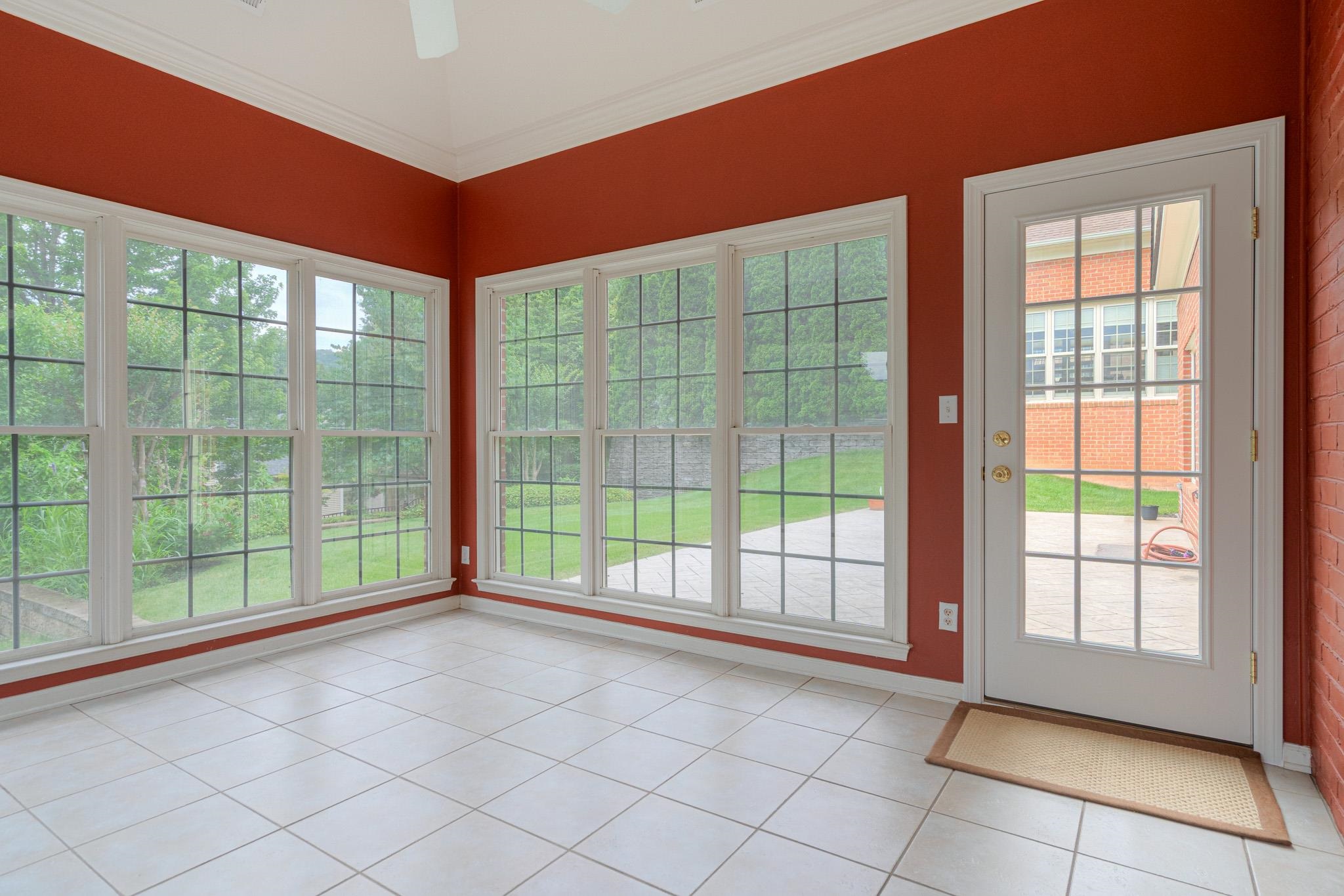 6554 Fairway Estates Drive Roanoke VA 24018