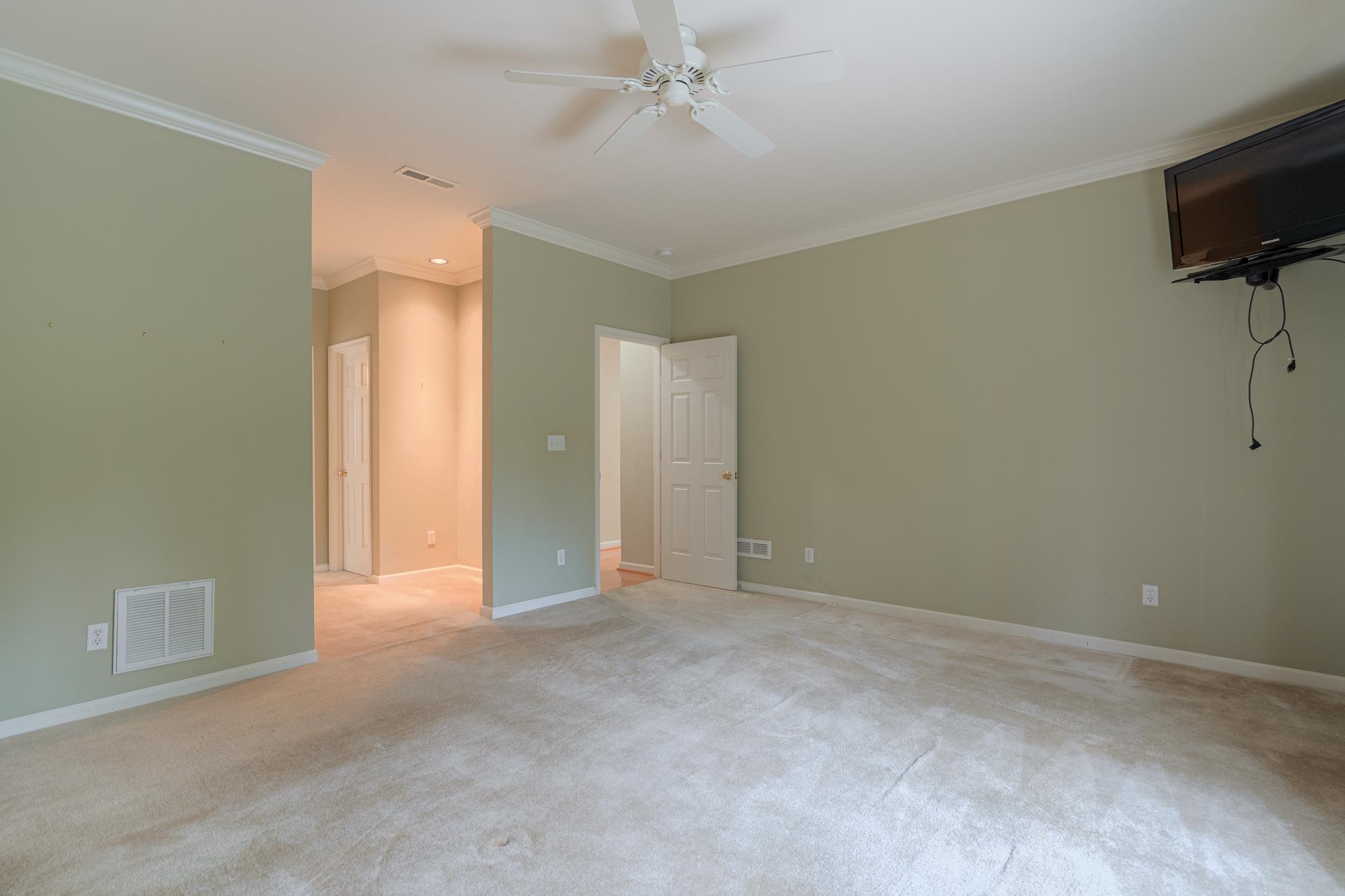 6554 Fairway Estates Drive Roanoke VA 24018