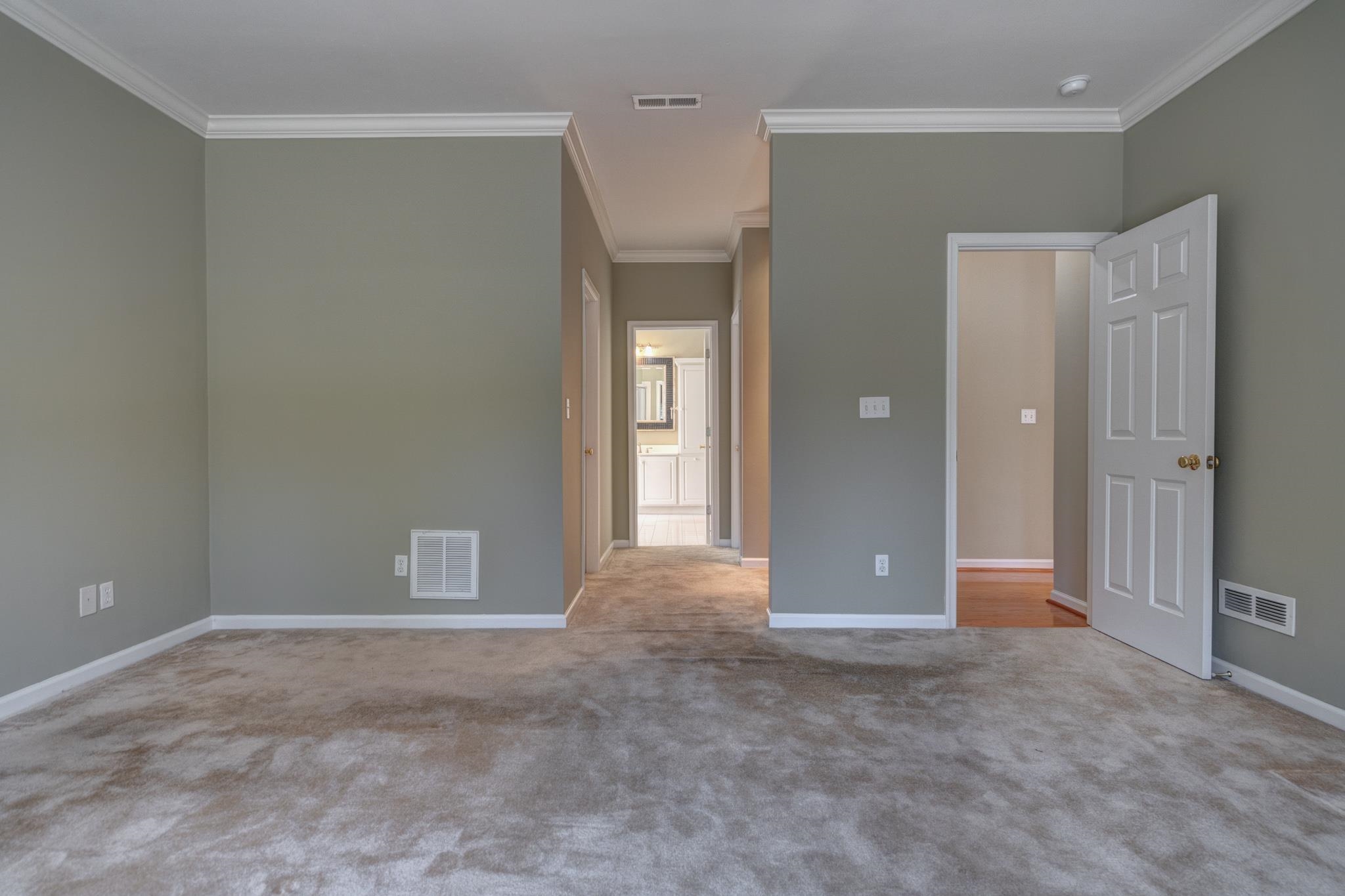 6554 Fairway Estates Drive Roanoke VA 24018