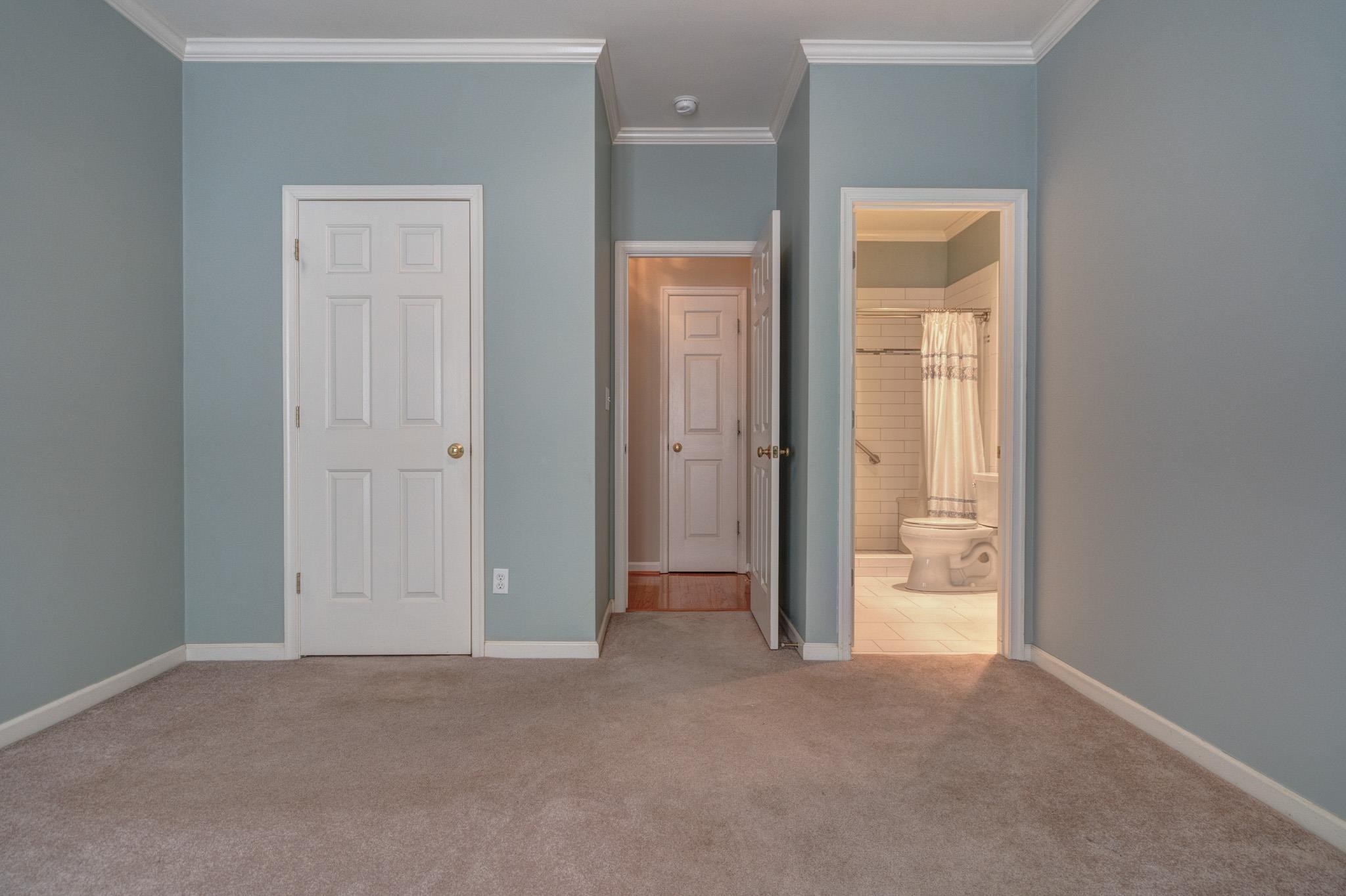 6554 Fairway Estates Drive Roanoke VA 24018