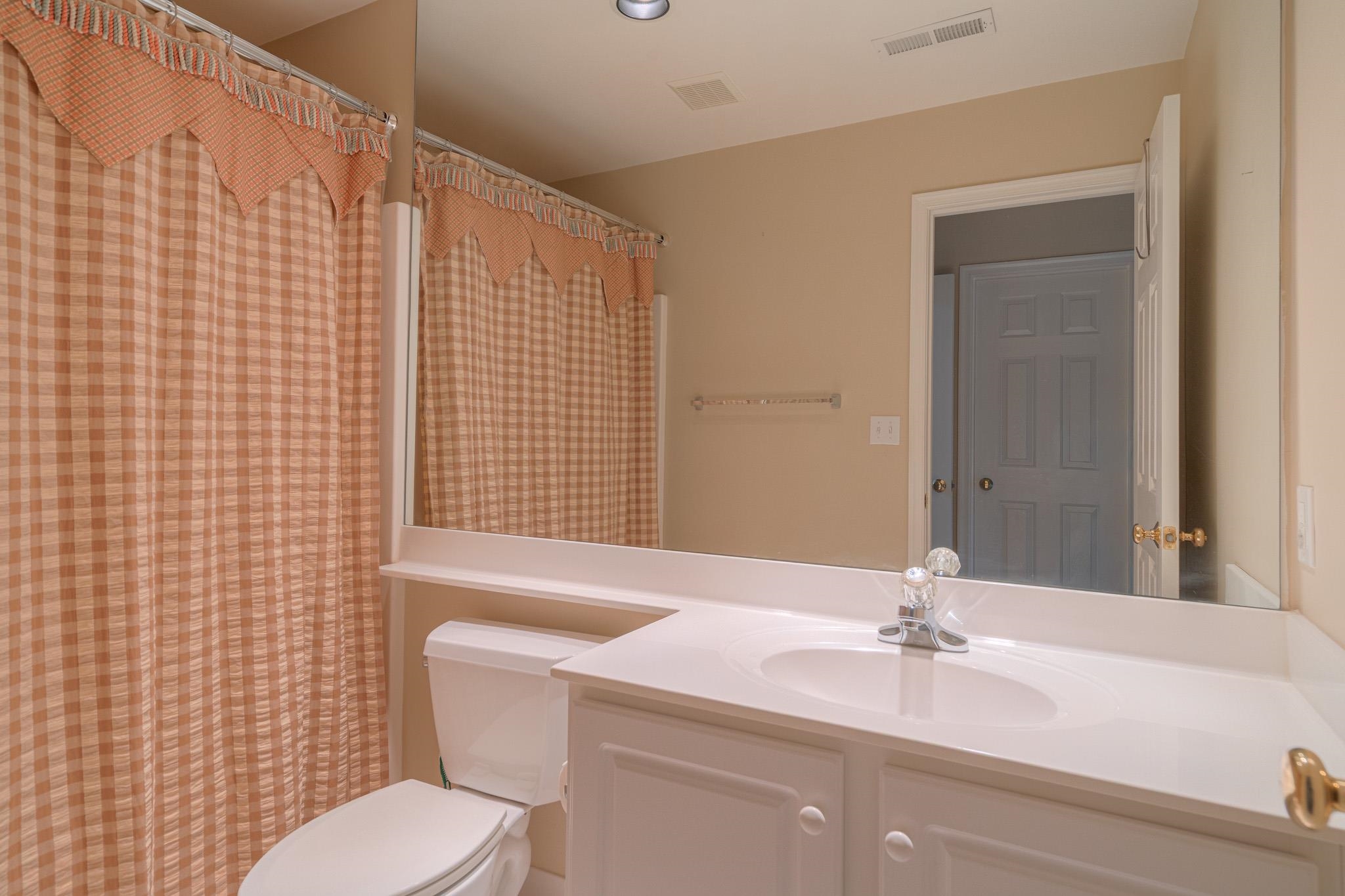 6554 Fairway Estates Drive Roanoke VA 24018