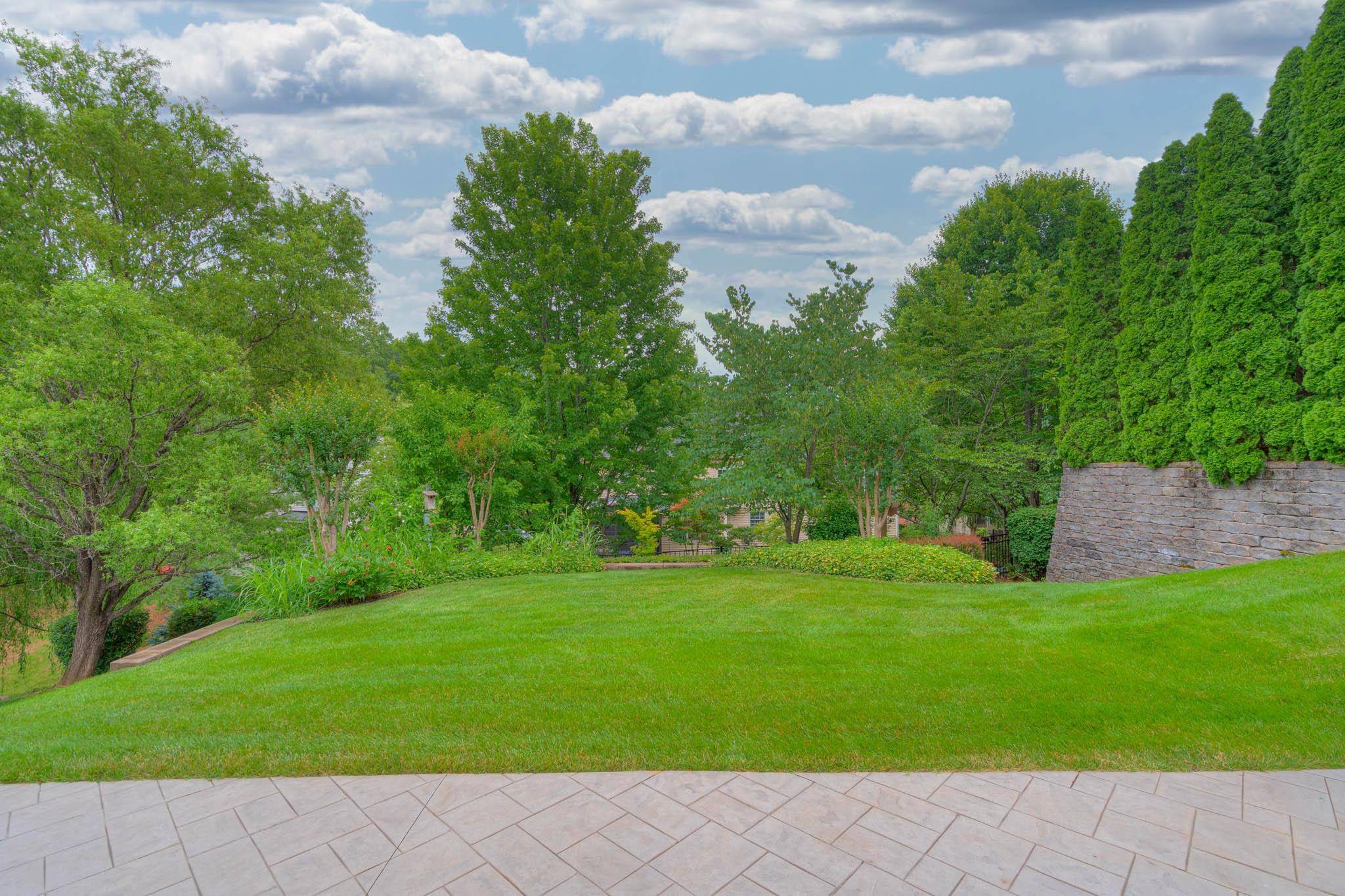 6554 Fairway Estates Drive Roanoke VA 24018