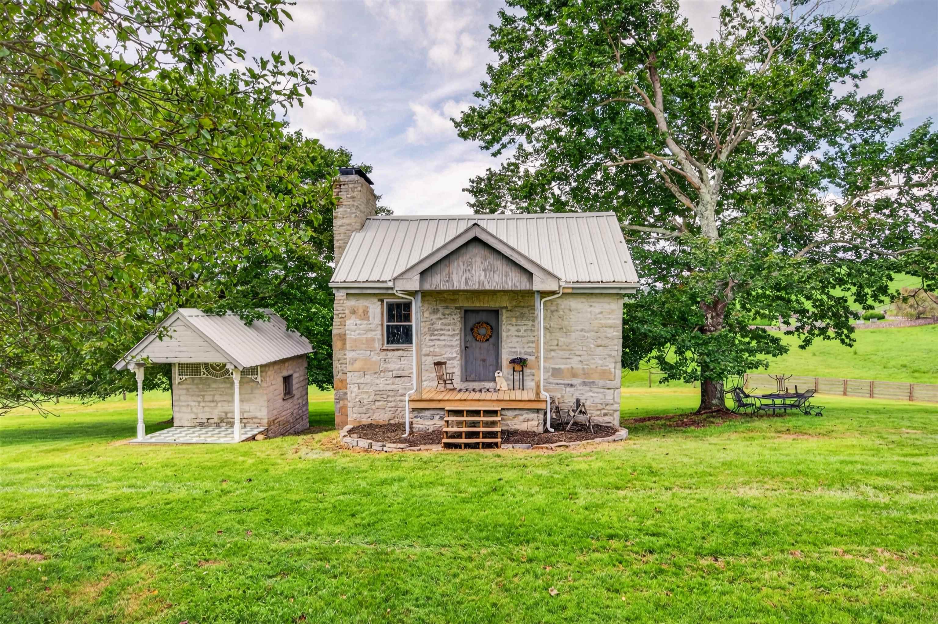 743 Crocketts Cove Road Wytheville VA 24382