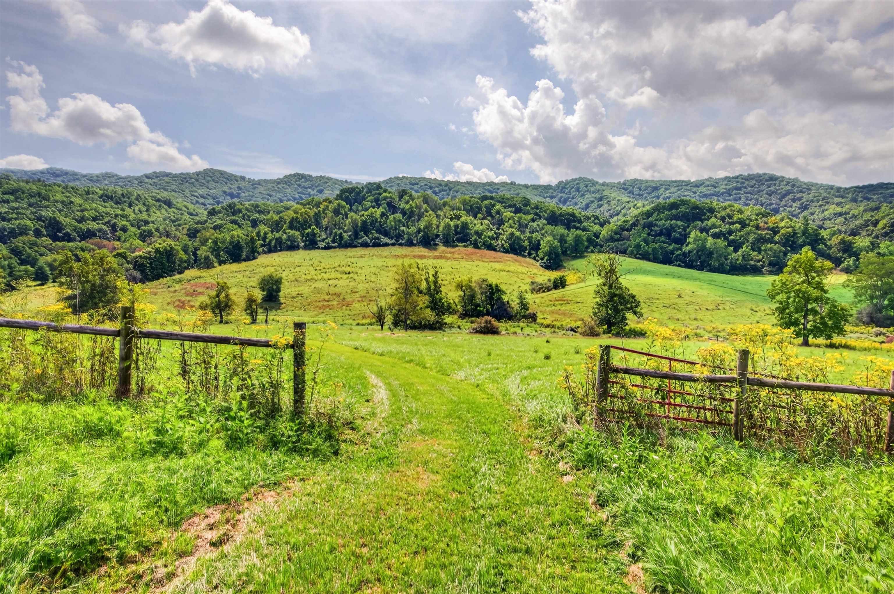 743 Crocketts Cove Road Wytheville VA 24382