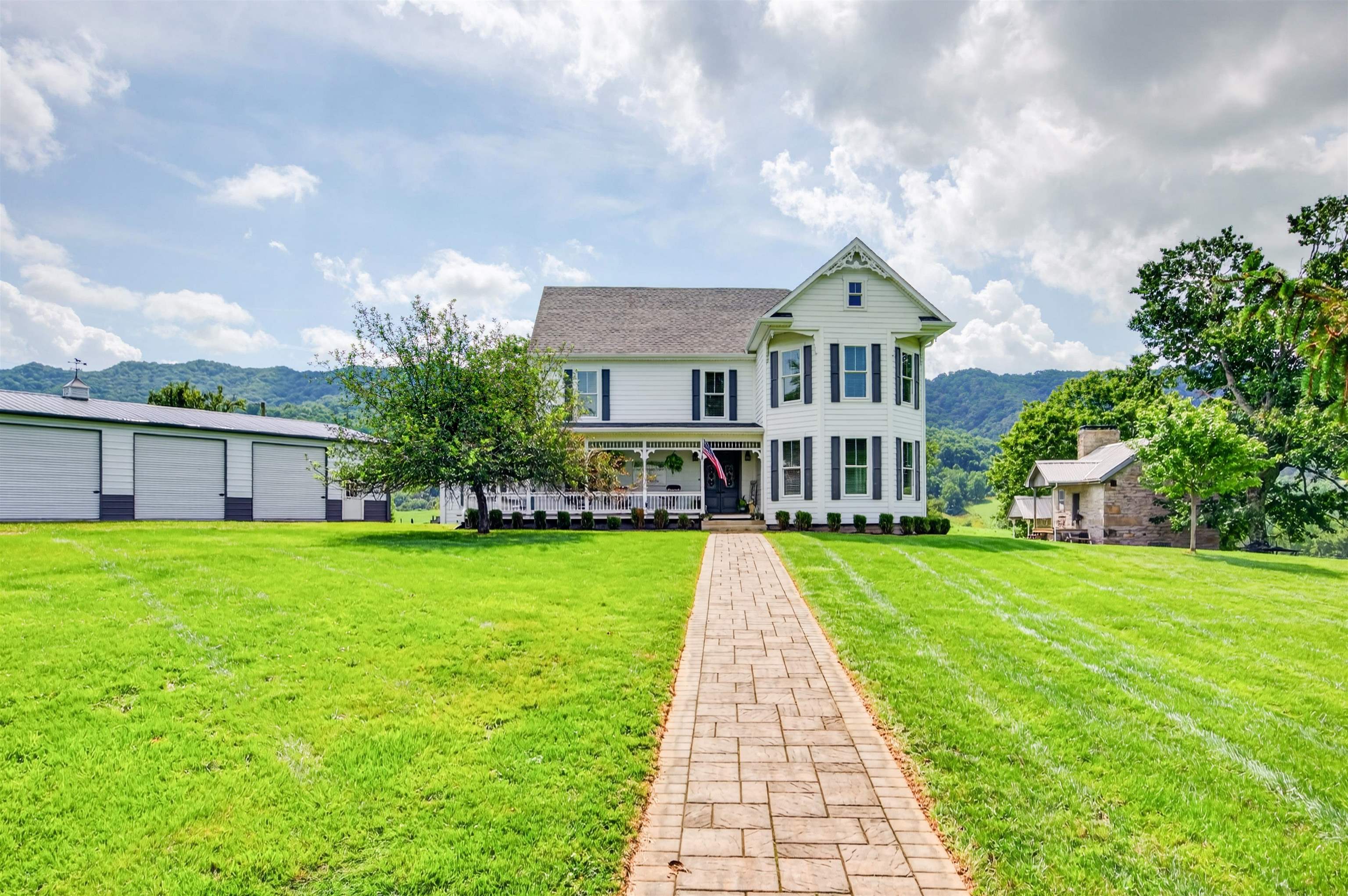 743 Crocketts Cove Road Wytheville VA 24382
