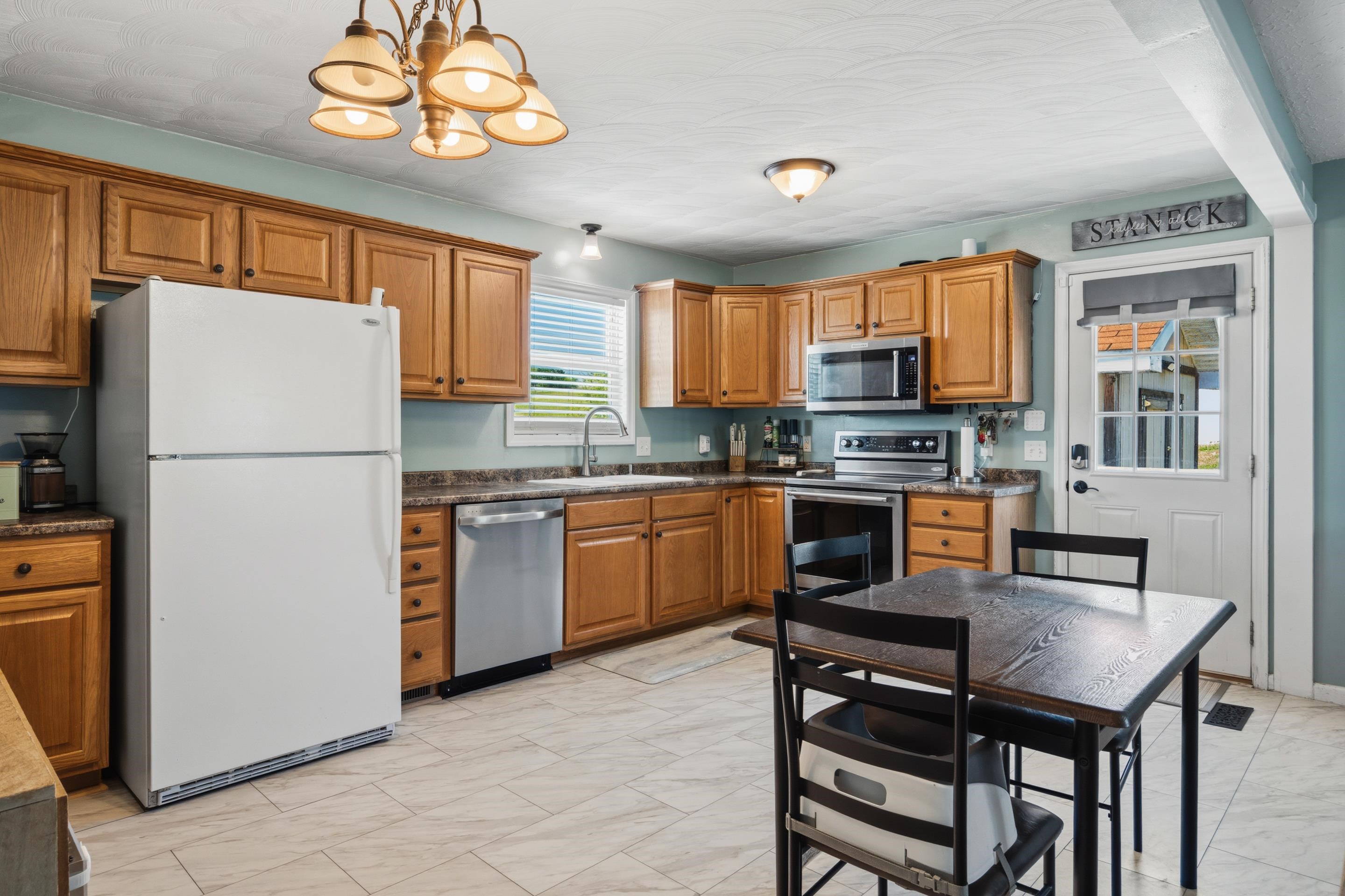 2301 Viewland Circle Christiansburg VA 24073