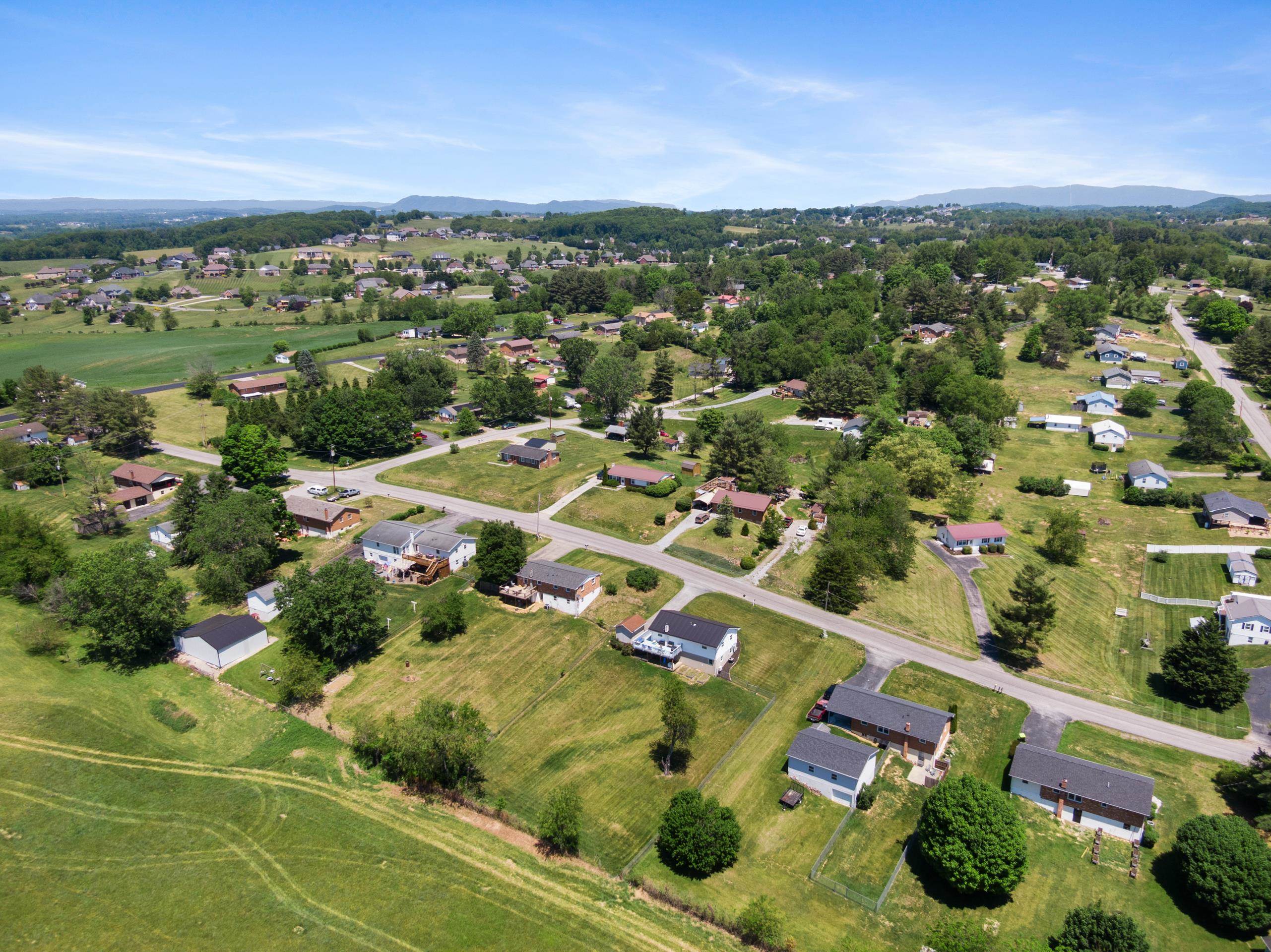 2301 Viewland Circle Christiansburg VA 24073
