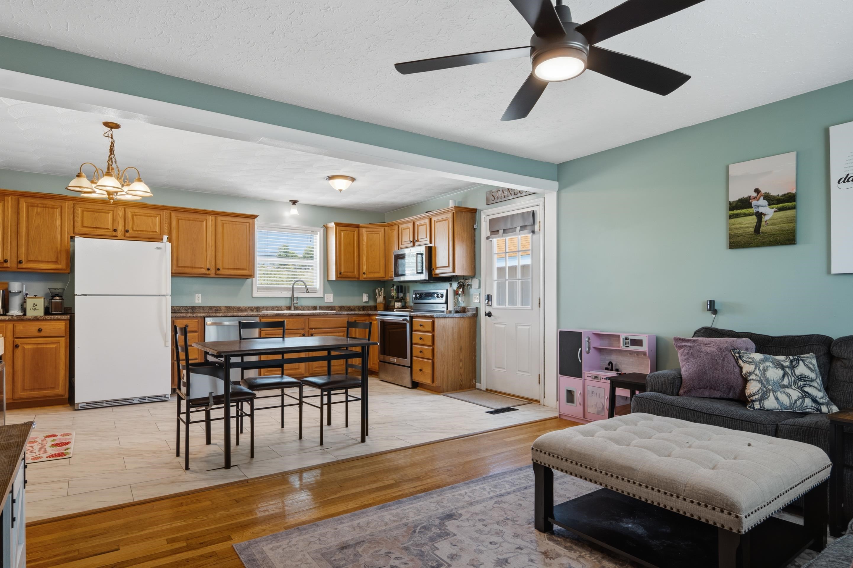 2301 Viewland Circle Christiansburg VA 24073