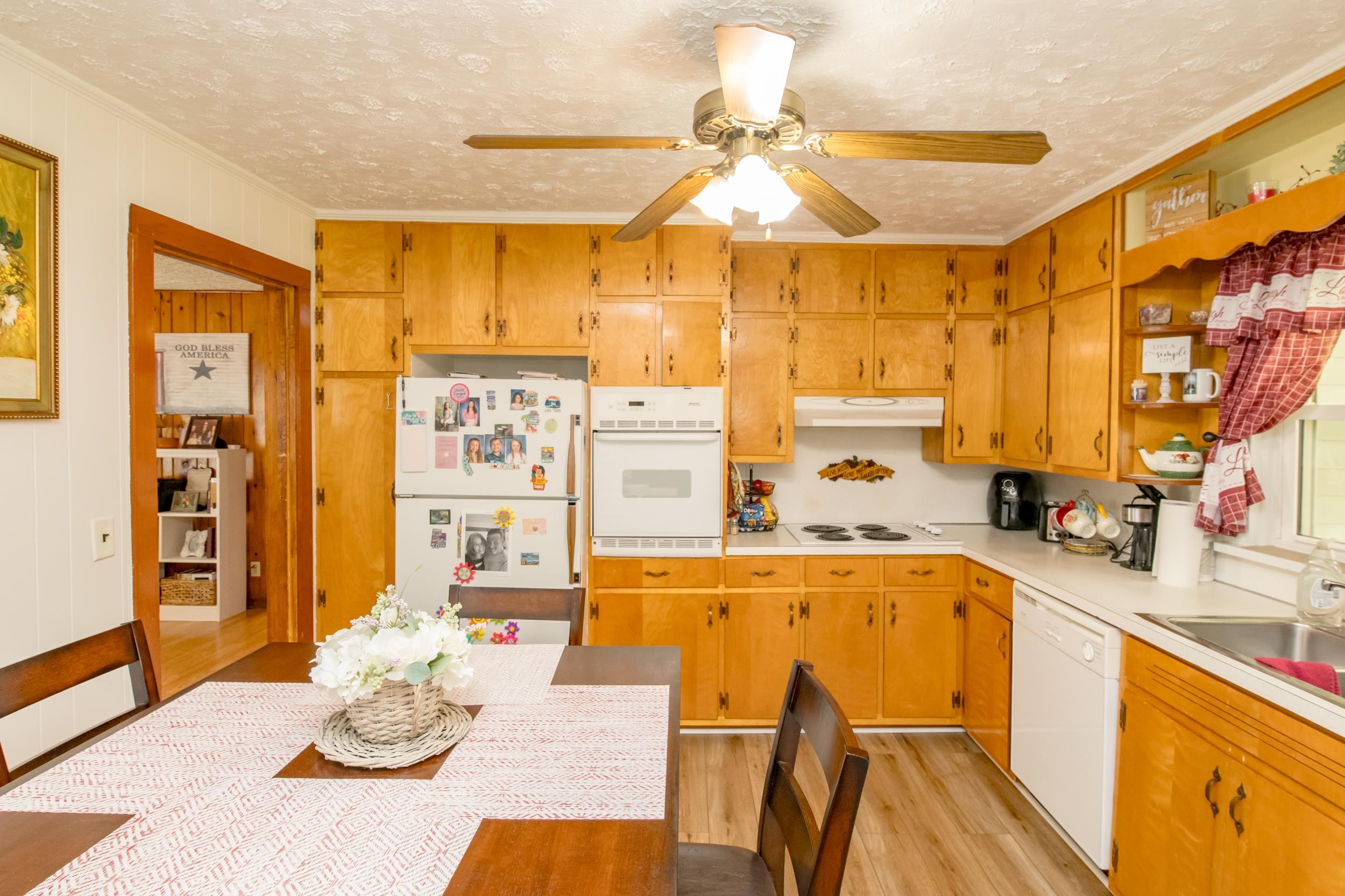 210 Sutherland Street Hillsville VA 24343