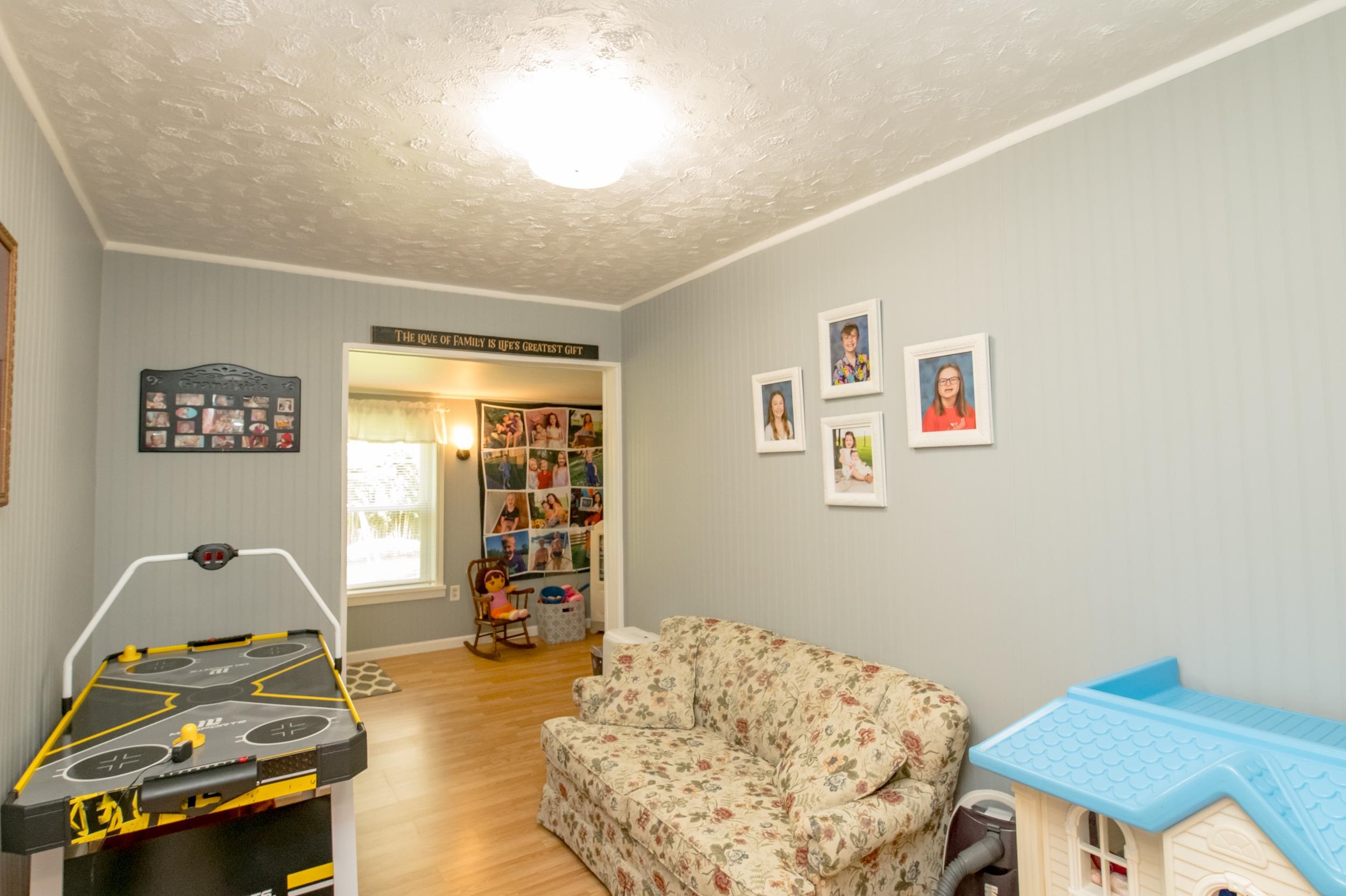 210 Sutherland Street Hillsville VA 24343