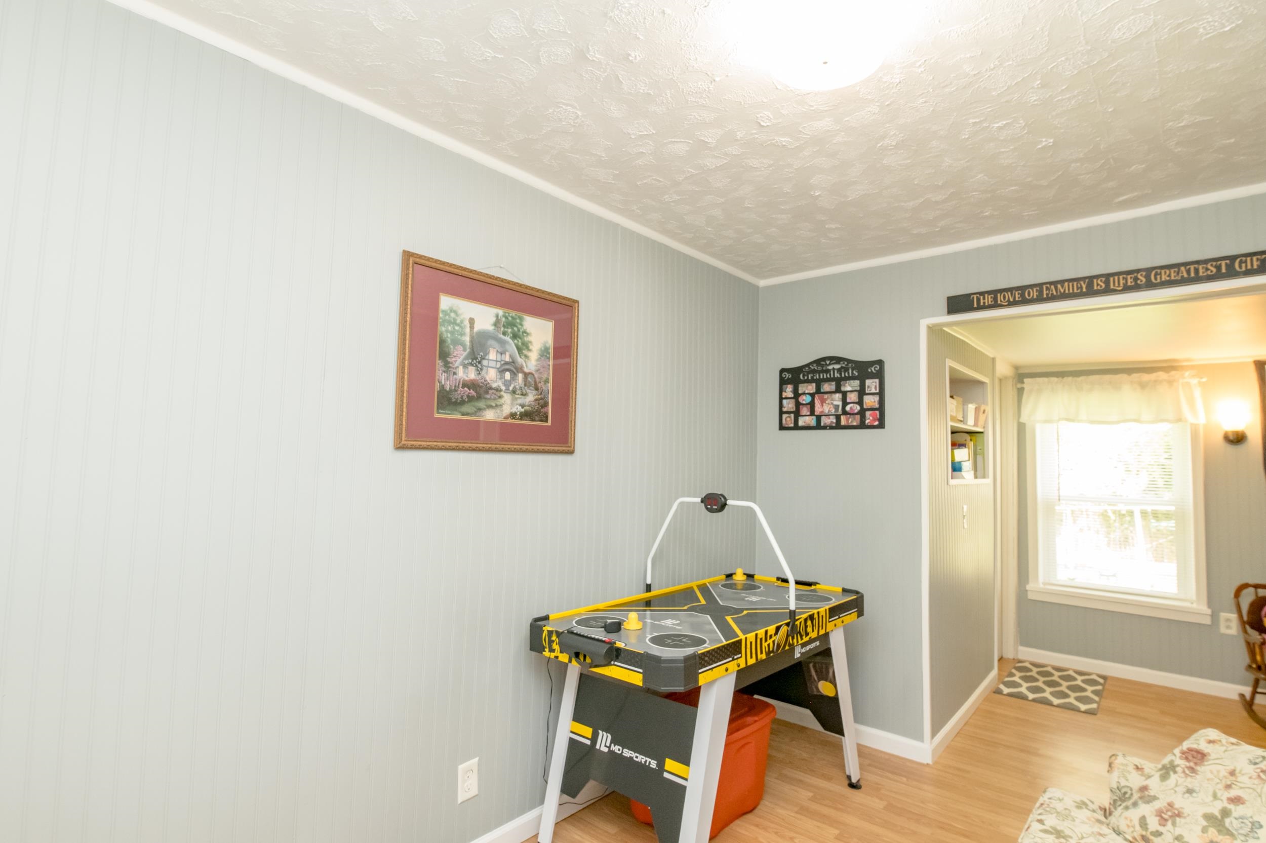 210 Sutherland Street Hillsville VA 24343