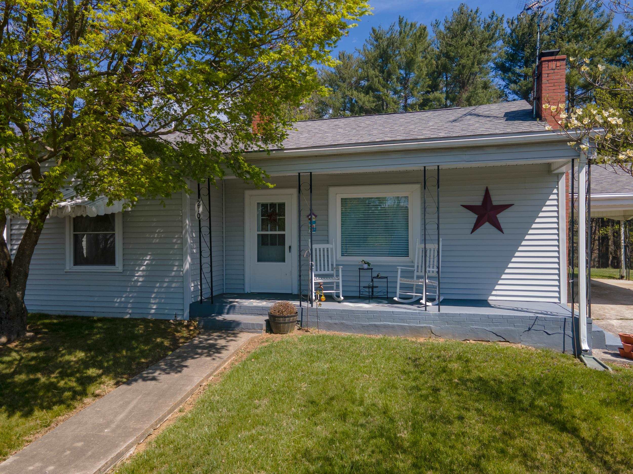 210 Sutherland Street Hillsville VA 24343