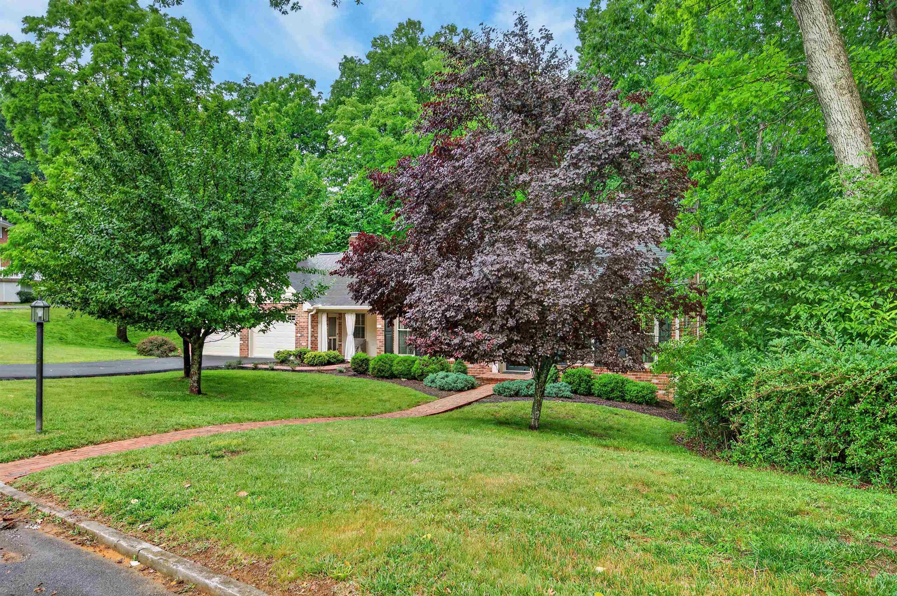 403 Ridgecrest Lane Radford VA 24141