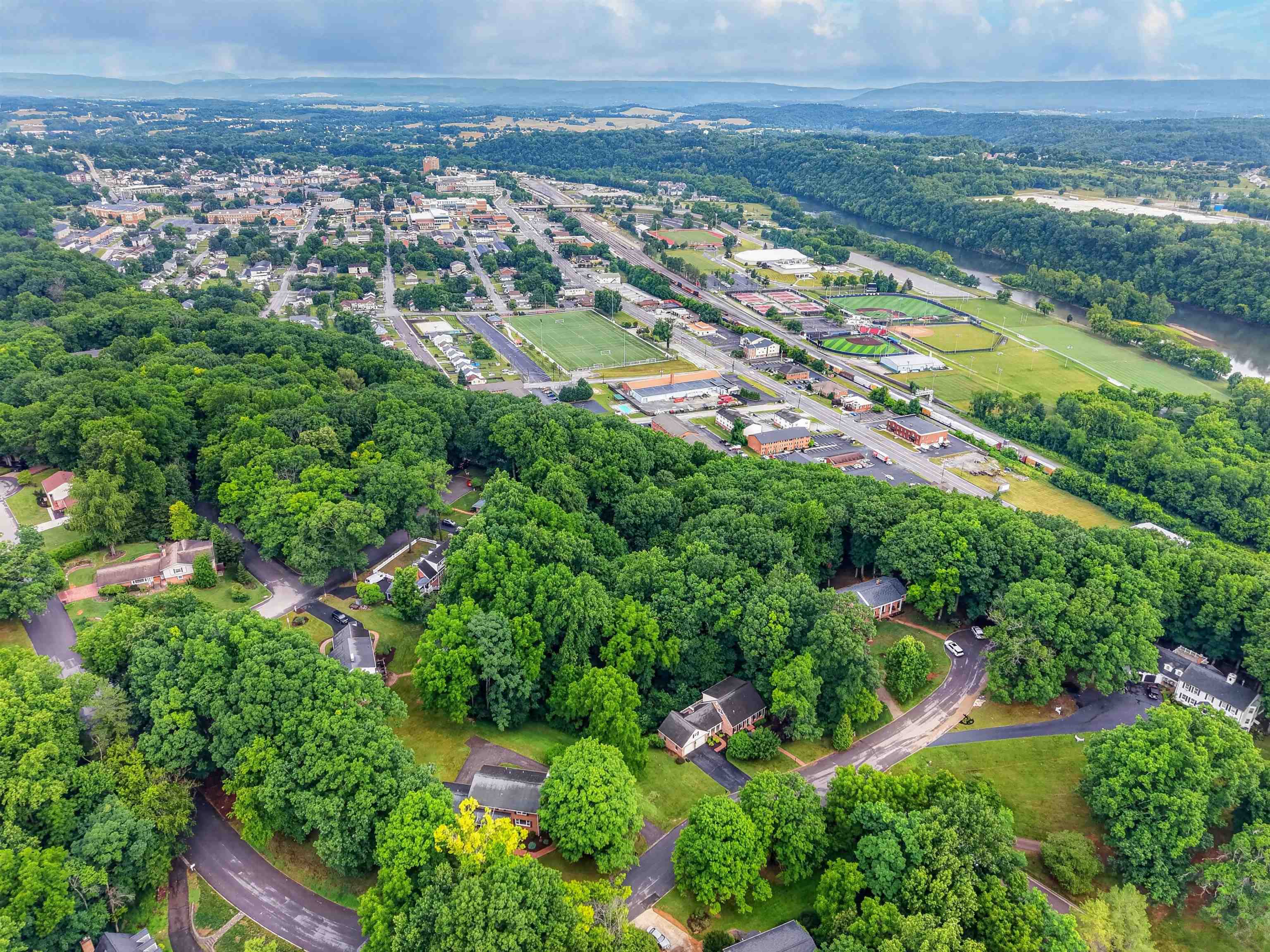 403 Ridgecrest Lane Radford VA 24141