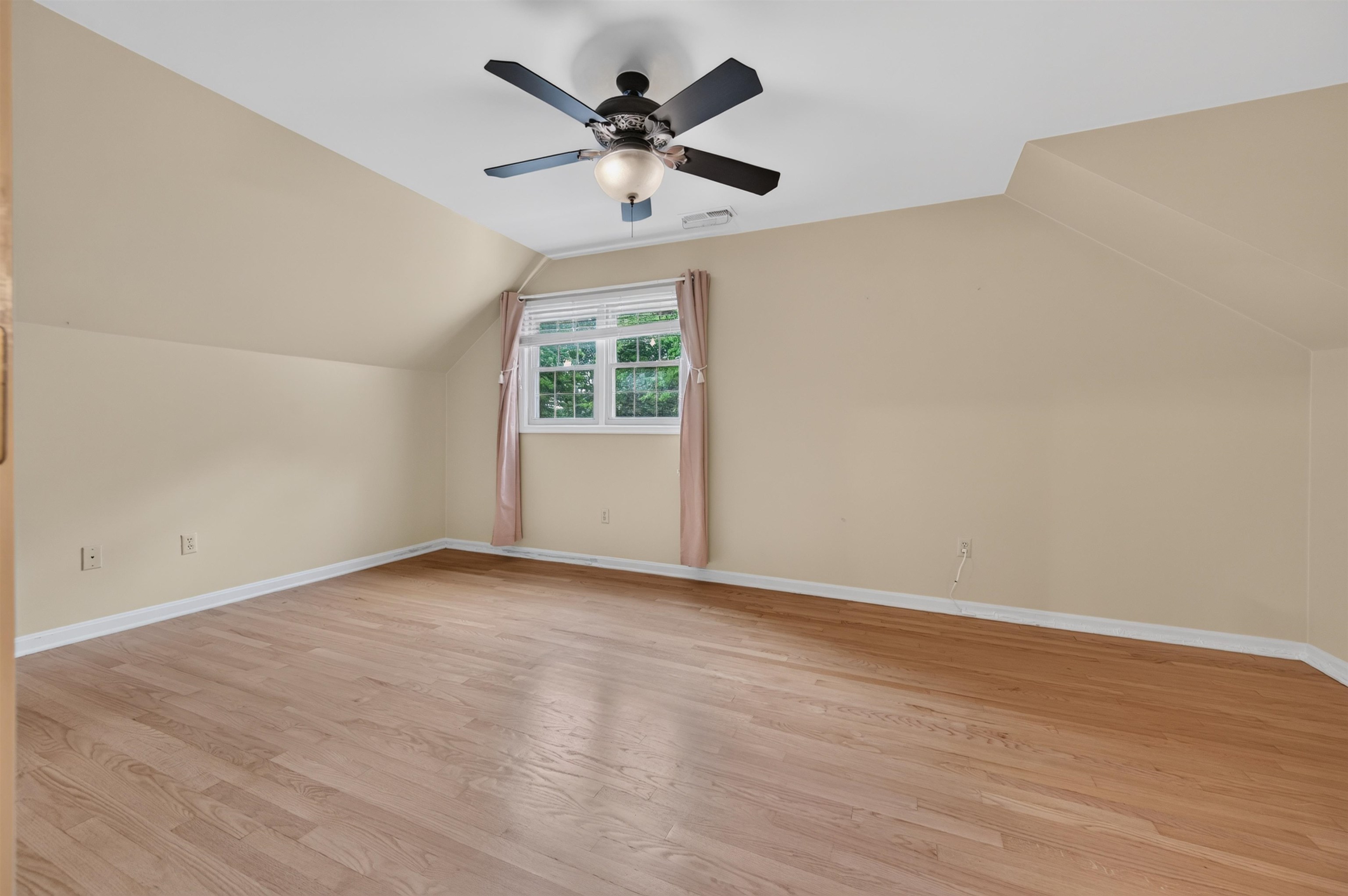 403 Ridgecrest Lane Radford VA 24141