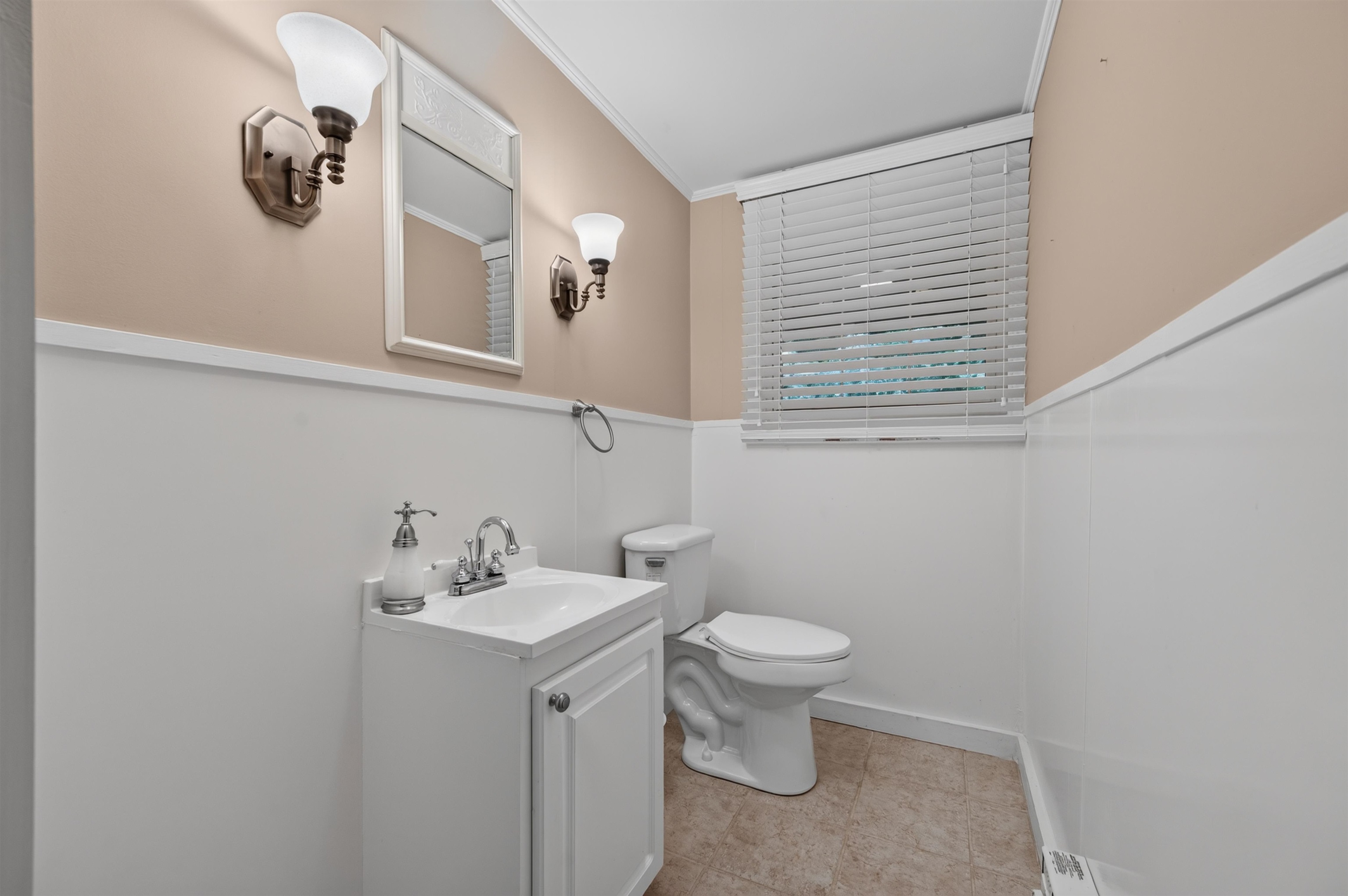 403 Ridgecrest Lane Radford VA 24141