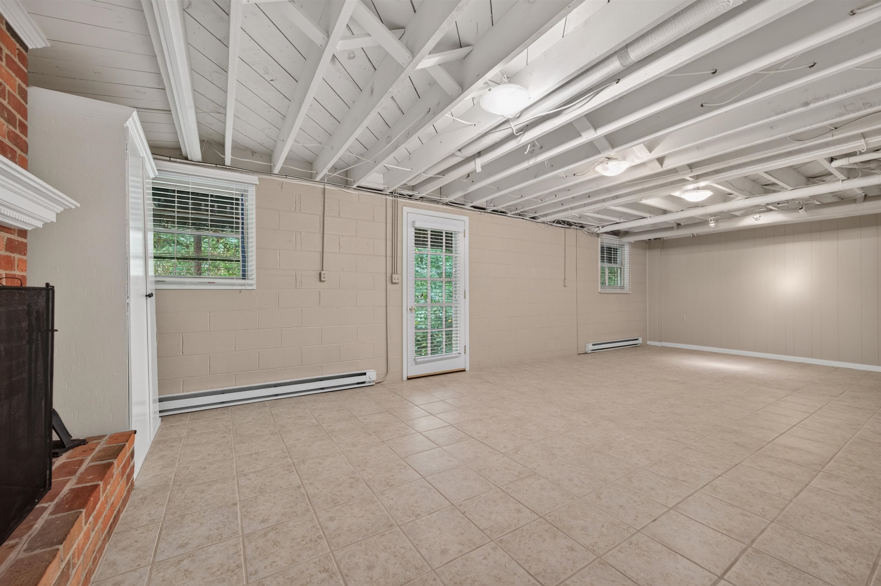 403 Ridgecrest Lane Radford VA 24141