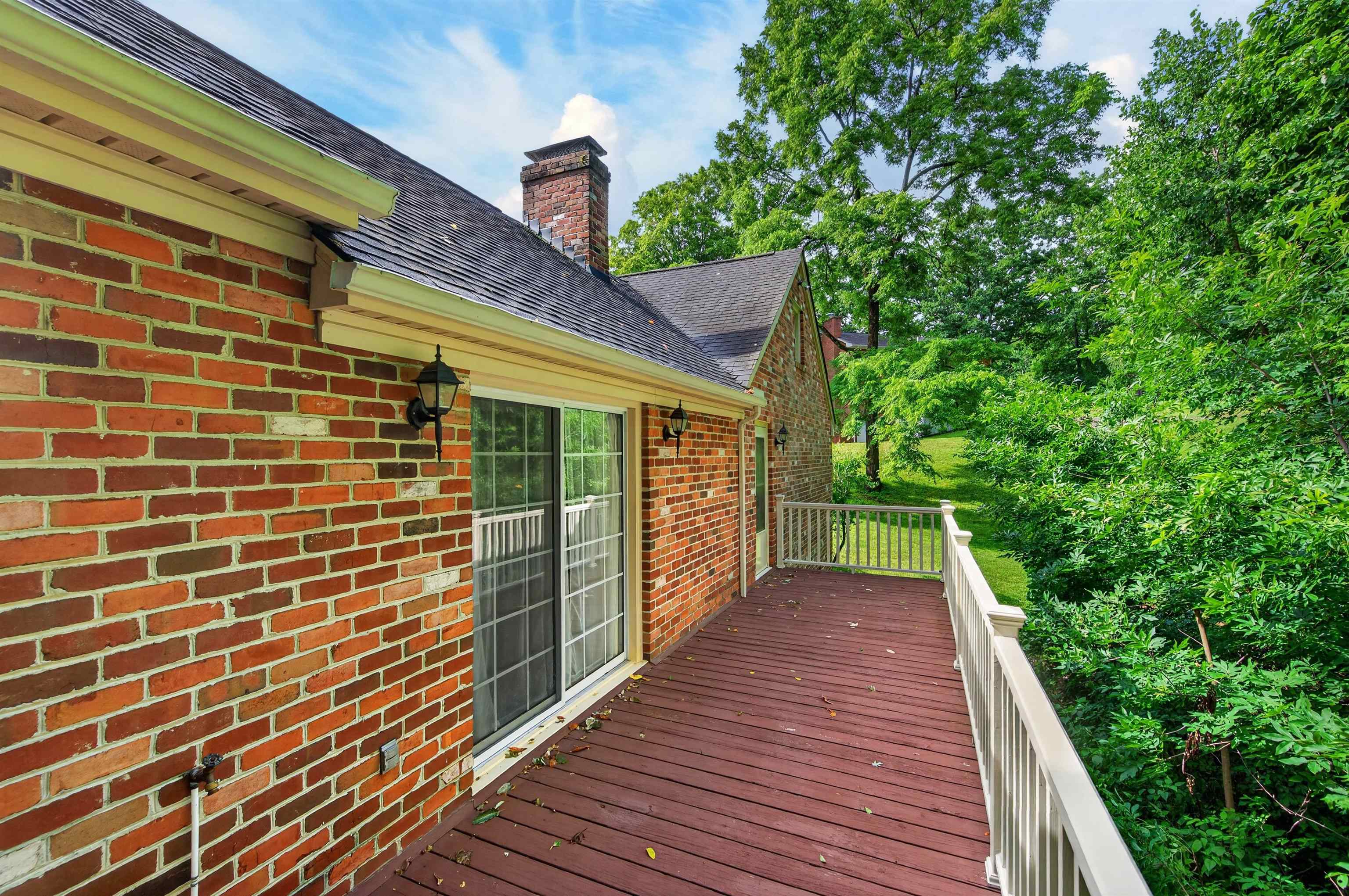 403 Ridgecrest Lane Radford VA 24141
