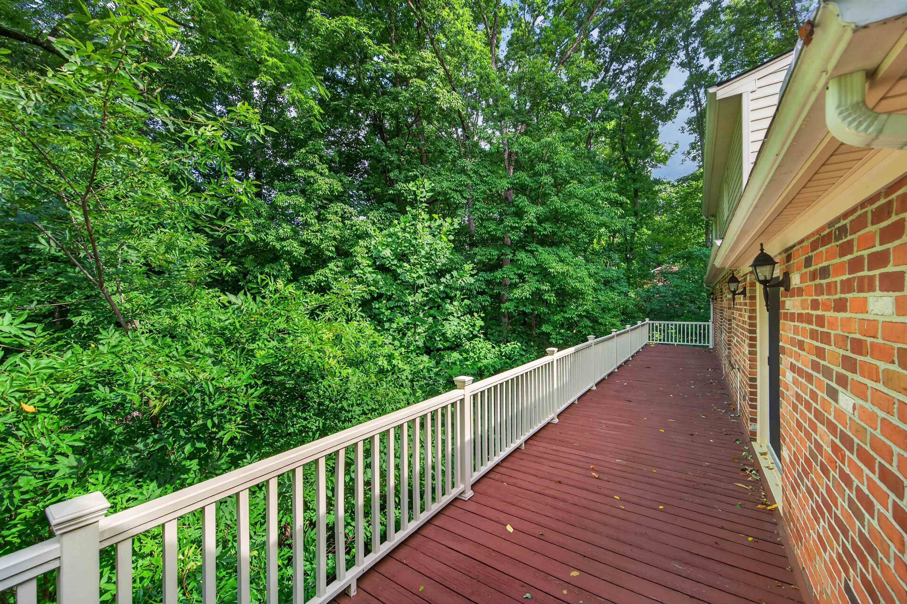 403 Ridgecrest Lane Radford VA 24141