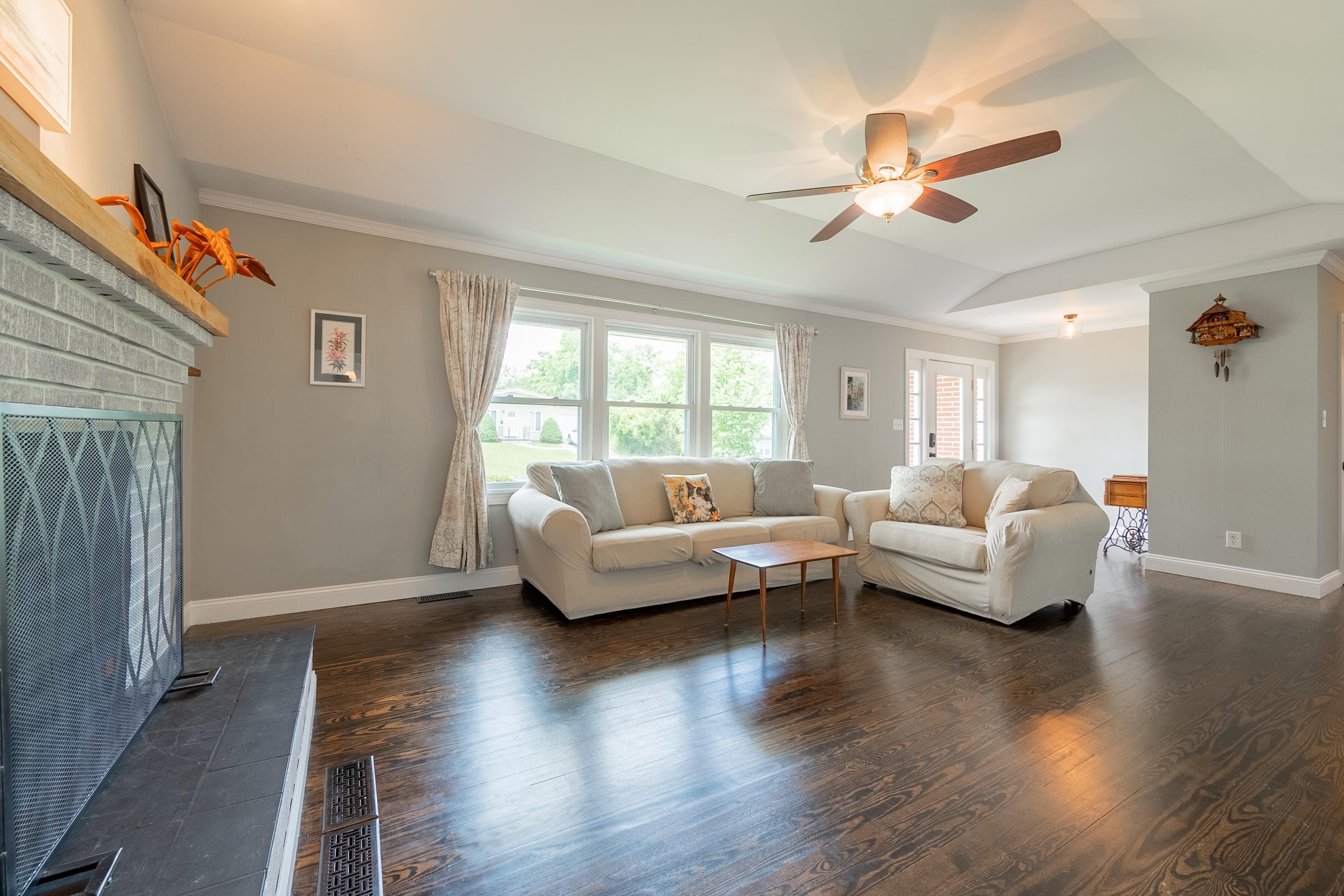 606 11th Street Radford VA 24141