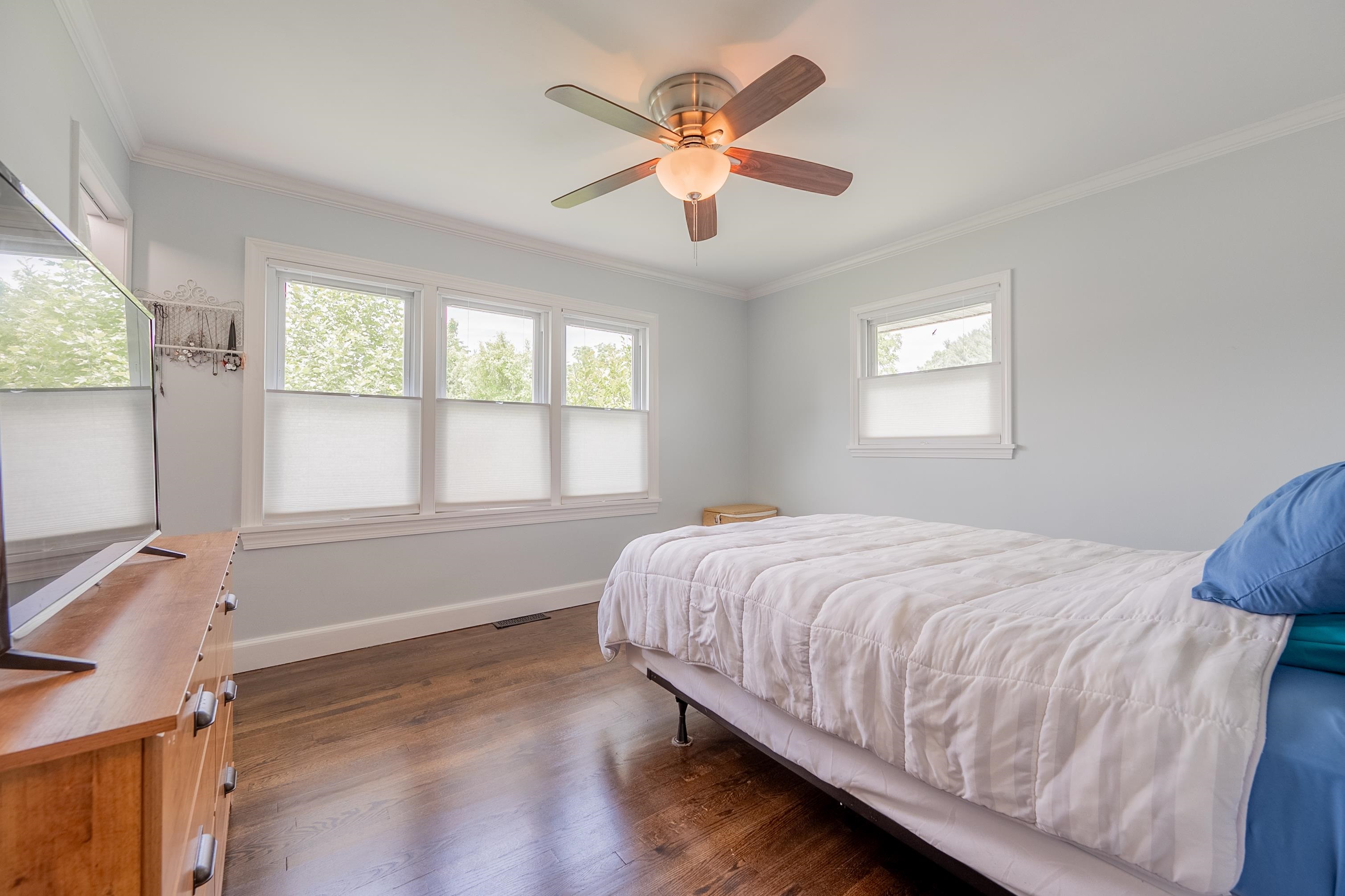 606 11th Street Radford VA 24141